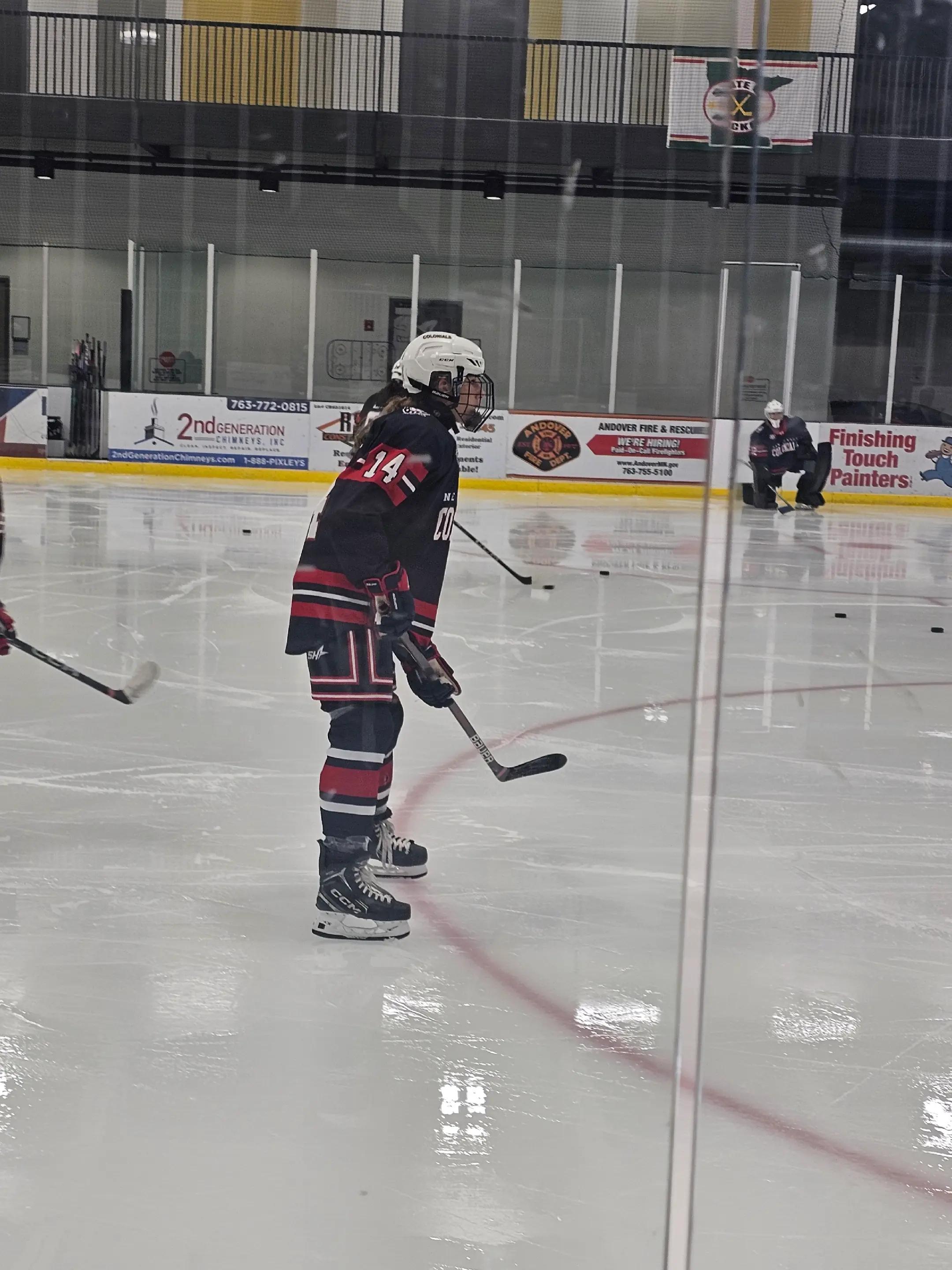 @Tessa🏒🫠
