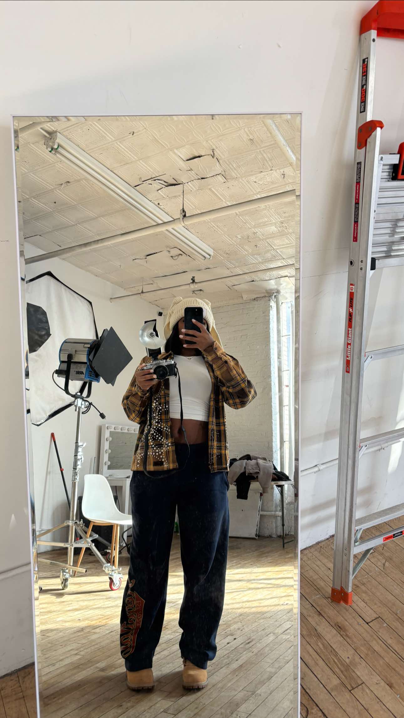 @D.