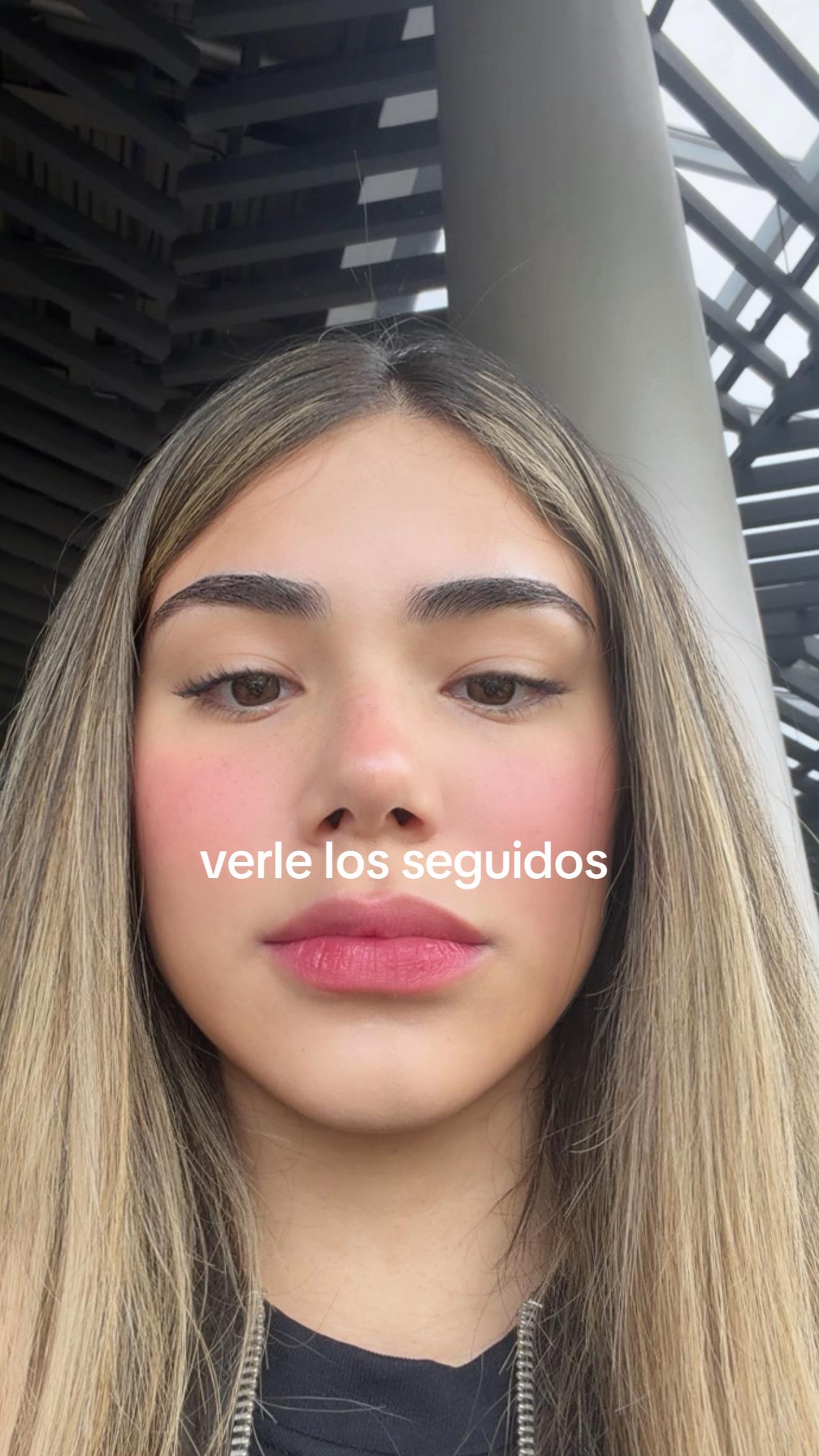 @Victoria Valentina Acosta F
