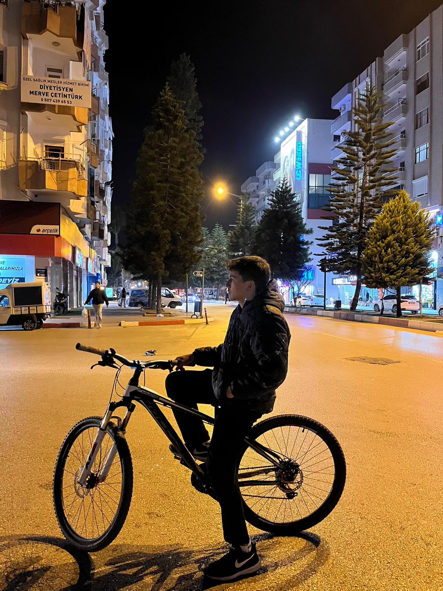 @Yağız BYDR