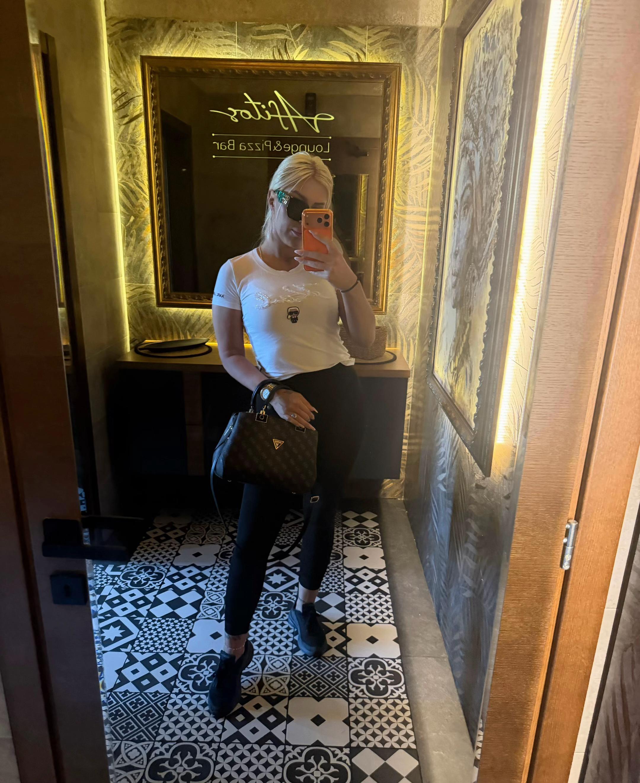 @Andjelija🖤