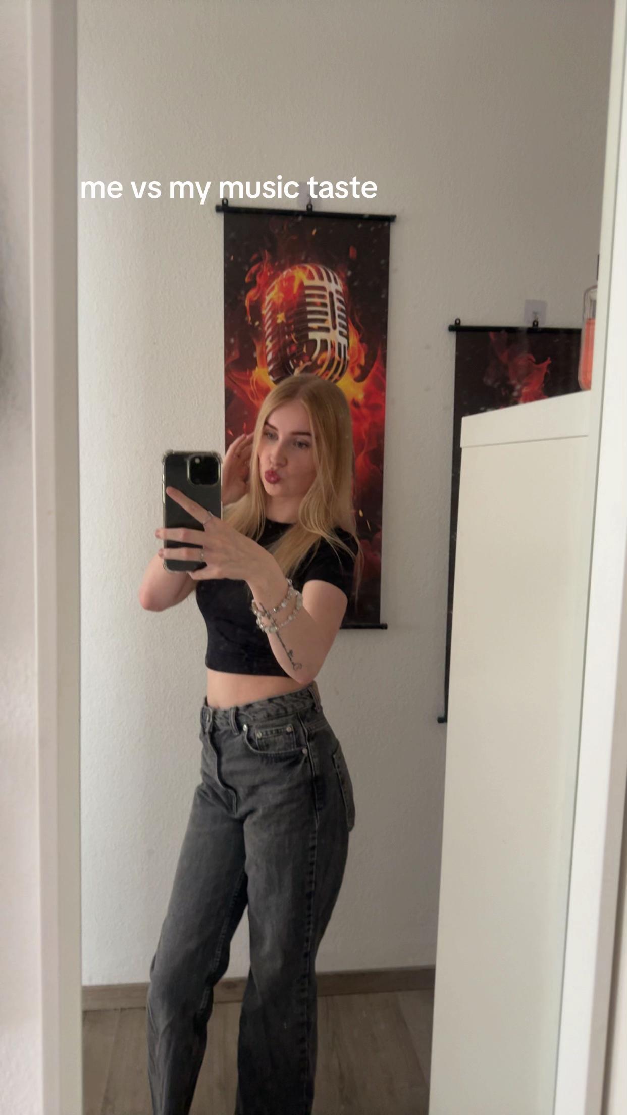 @emily🖤⛓️