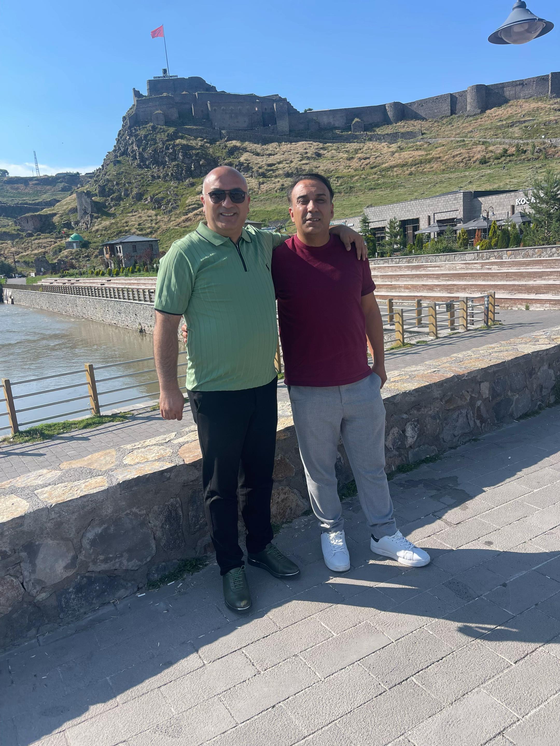 @HÜSEYİN CANSIZ