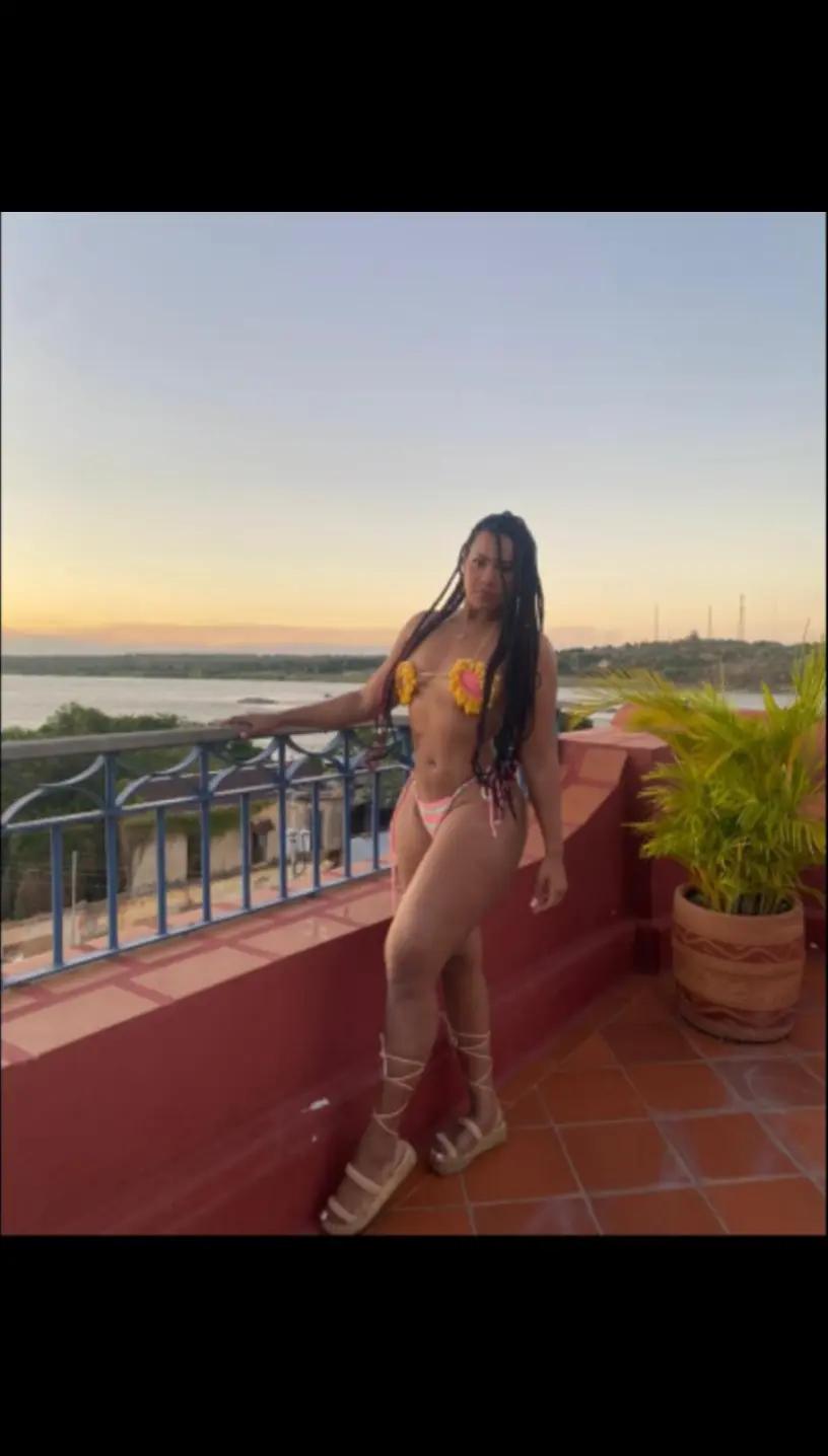 @Genesislopez