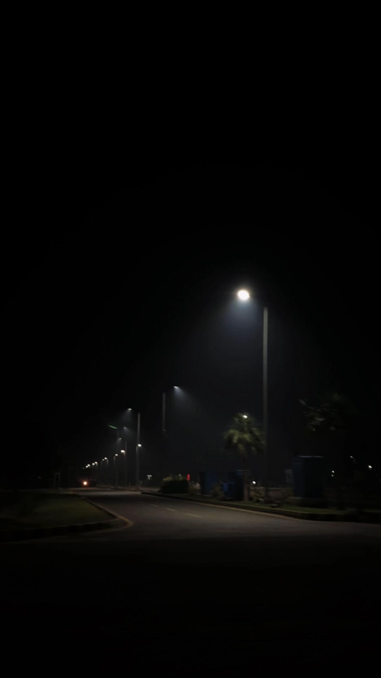 @Minahil🕊️