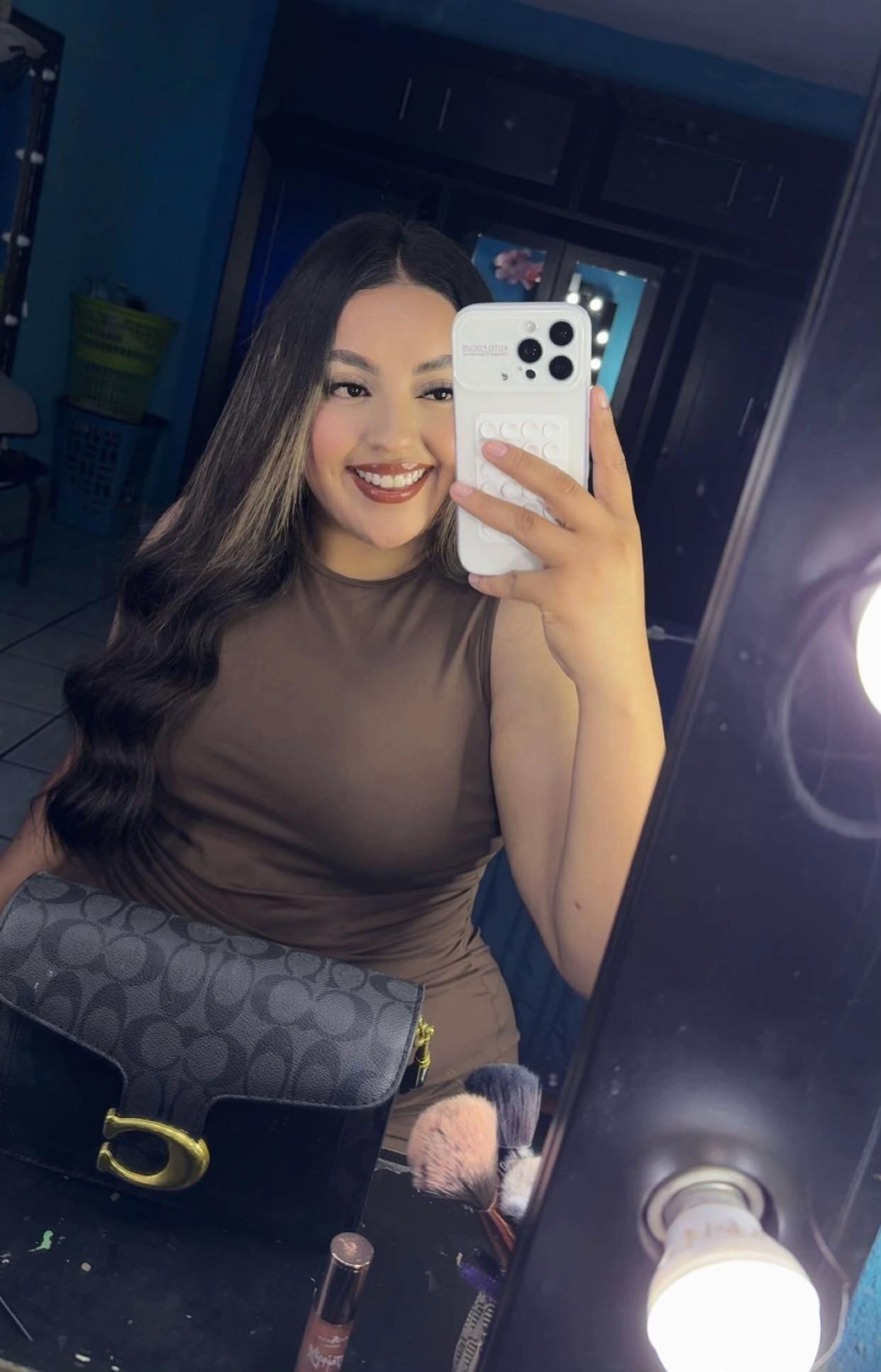 @Ashley Portillo 🩷🌸