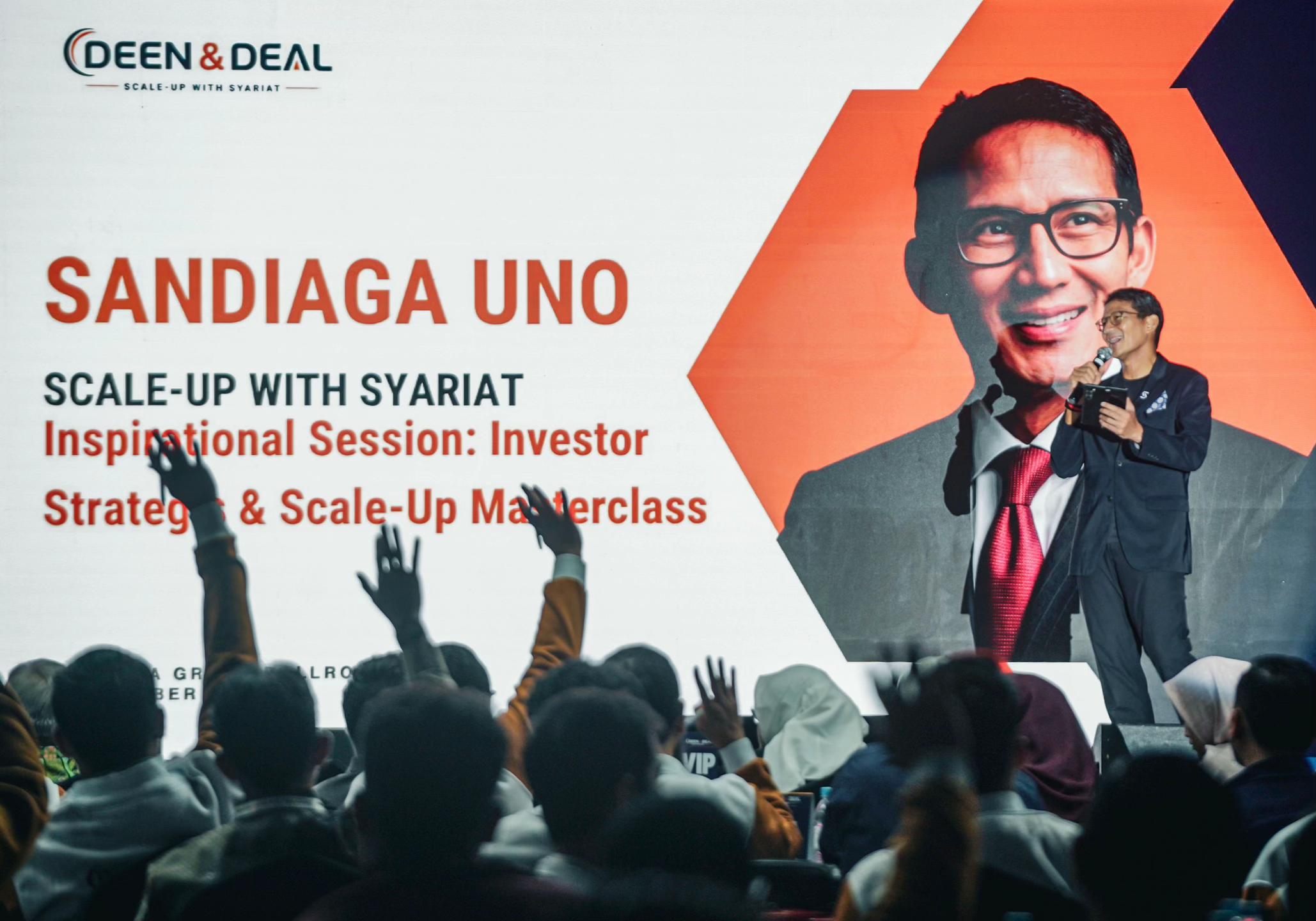 @Sandiaga Uno