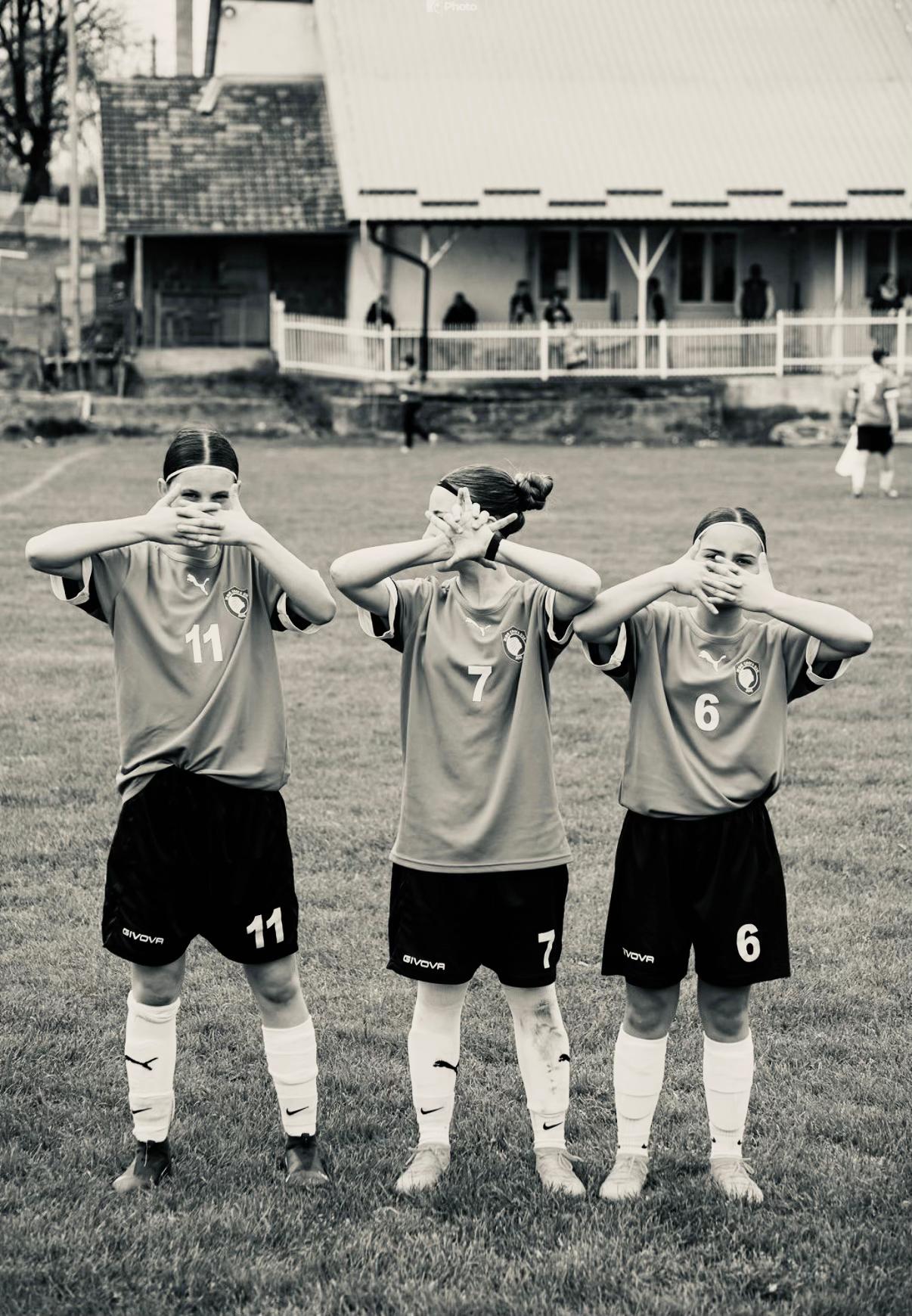 @Софија🩵