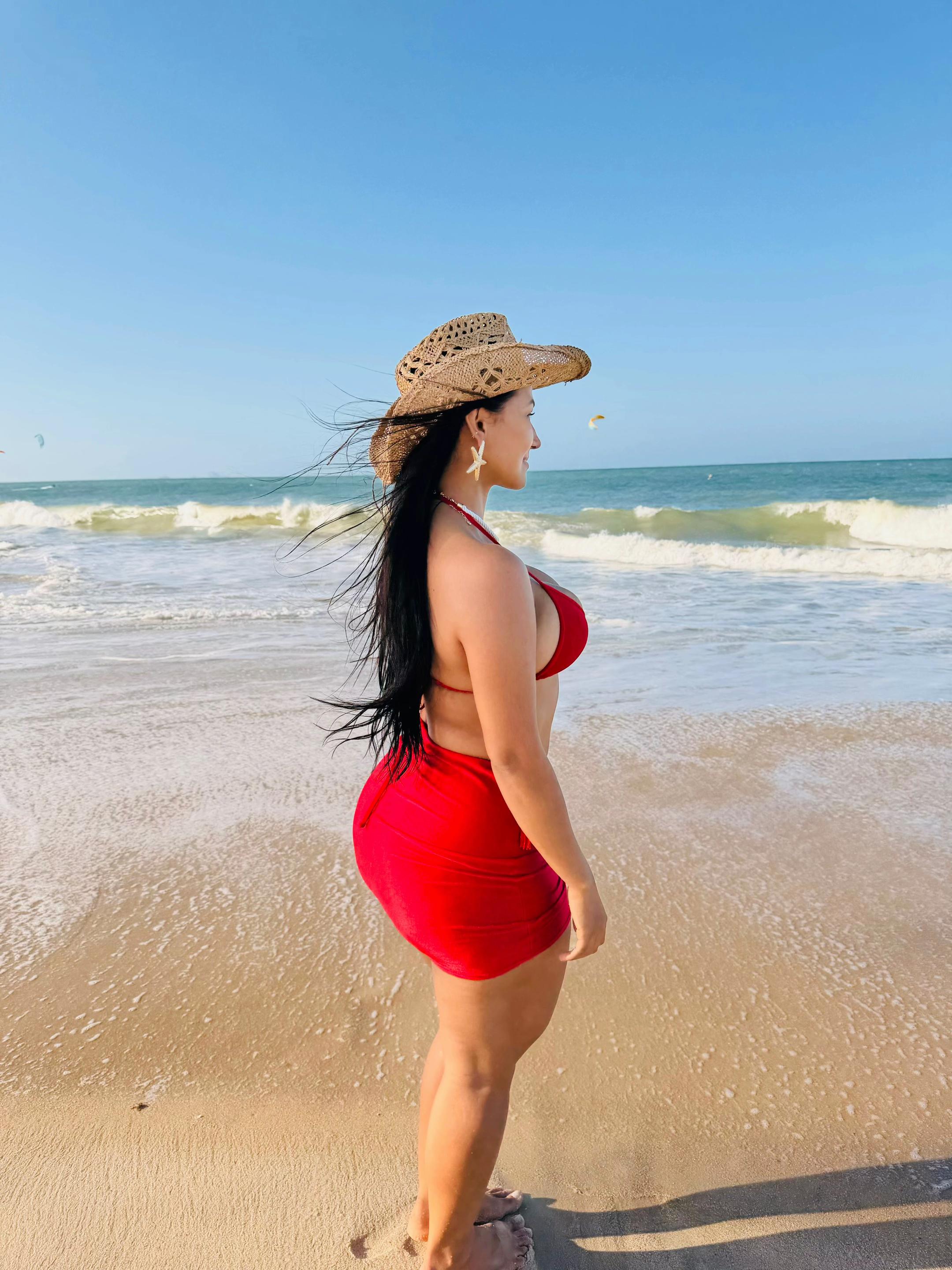 @Camila Brito