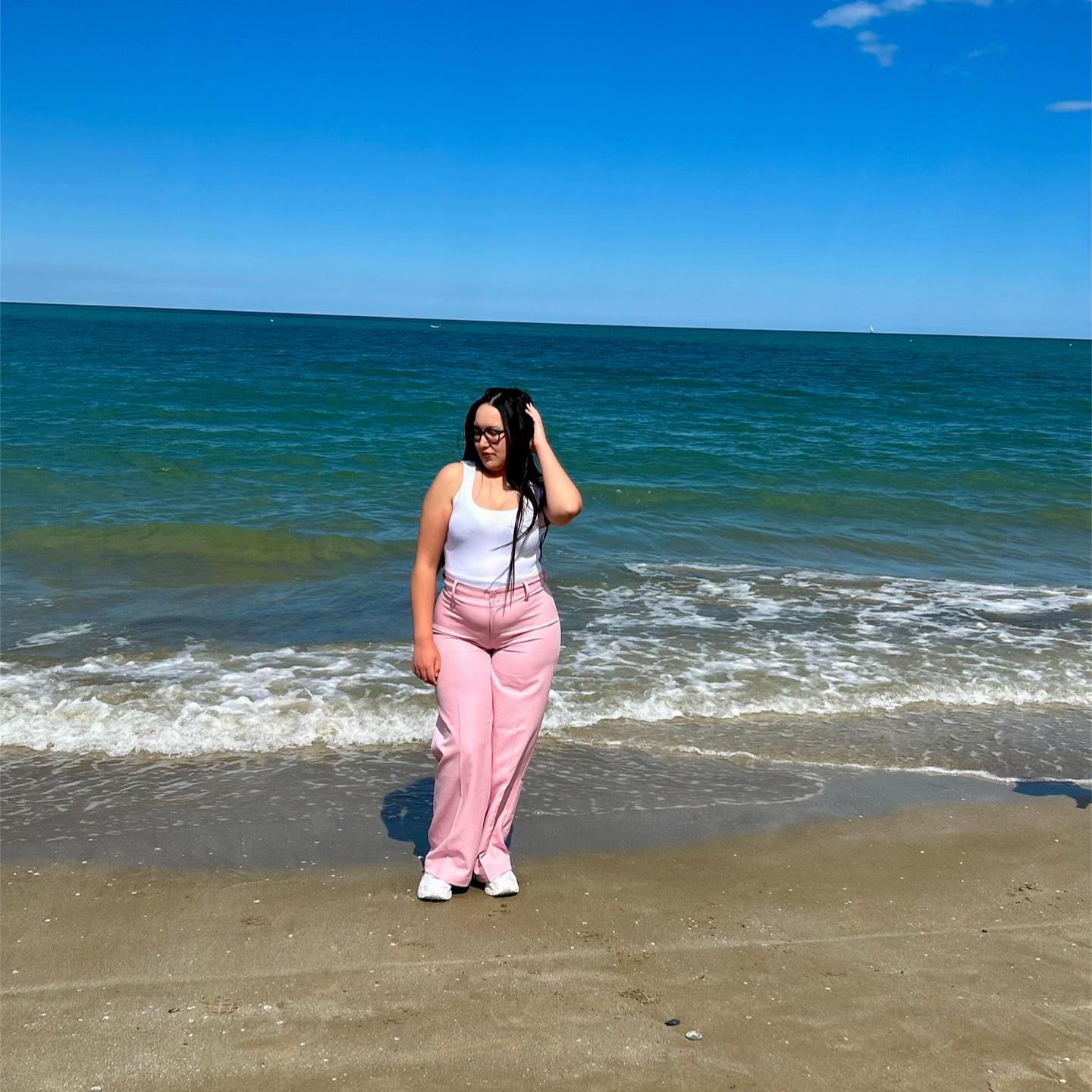 @Amira🤍👑