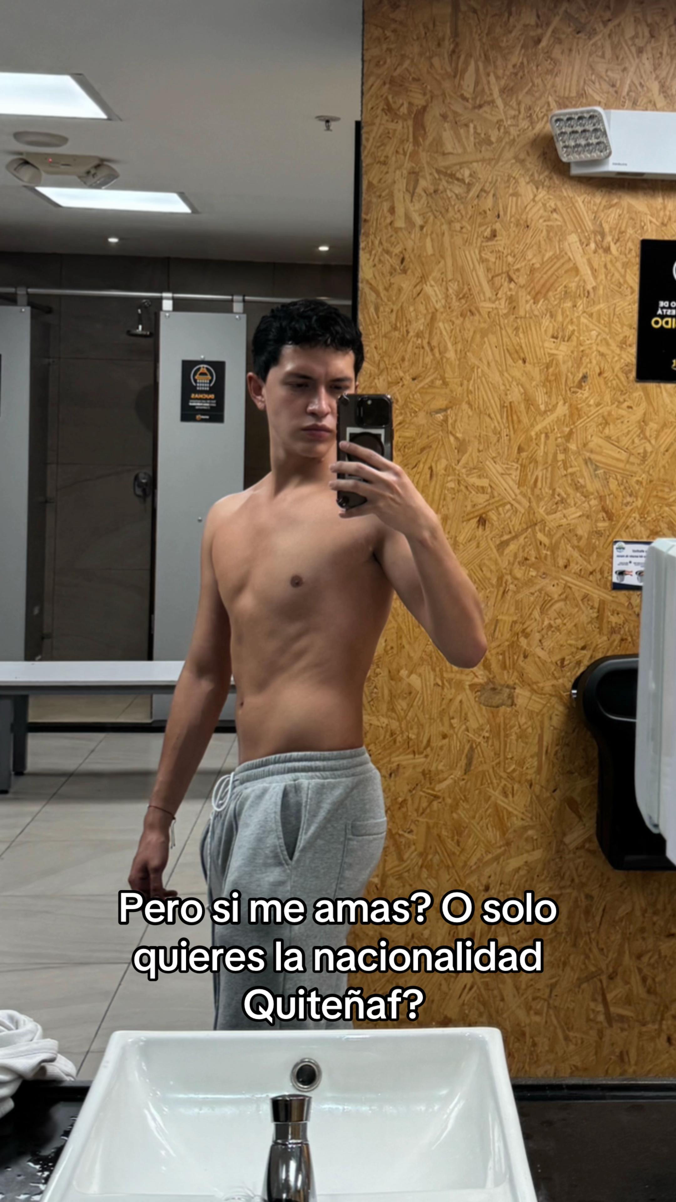 @charly_sl1