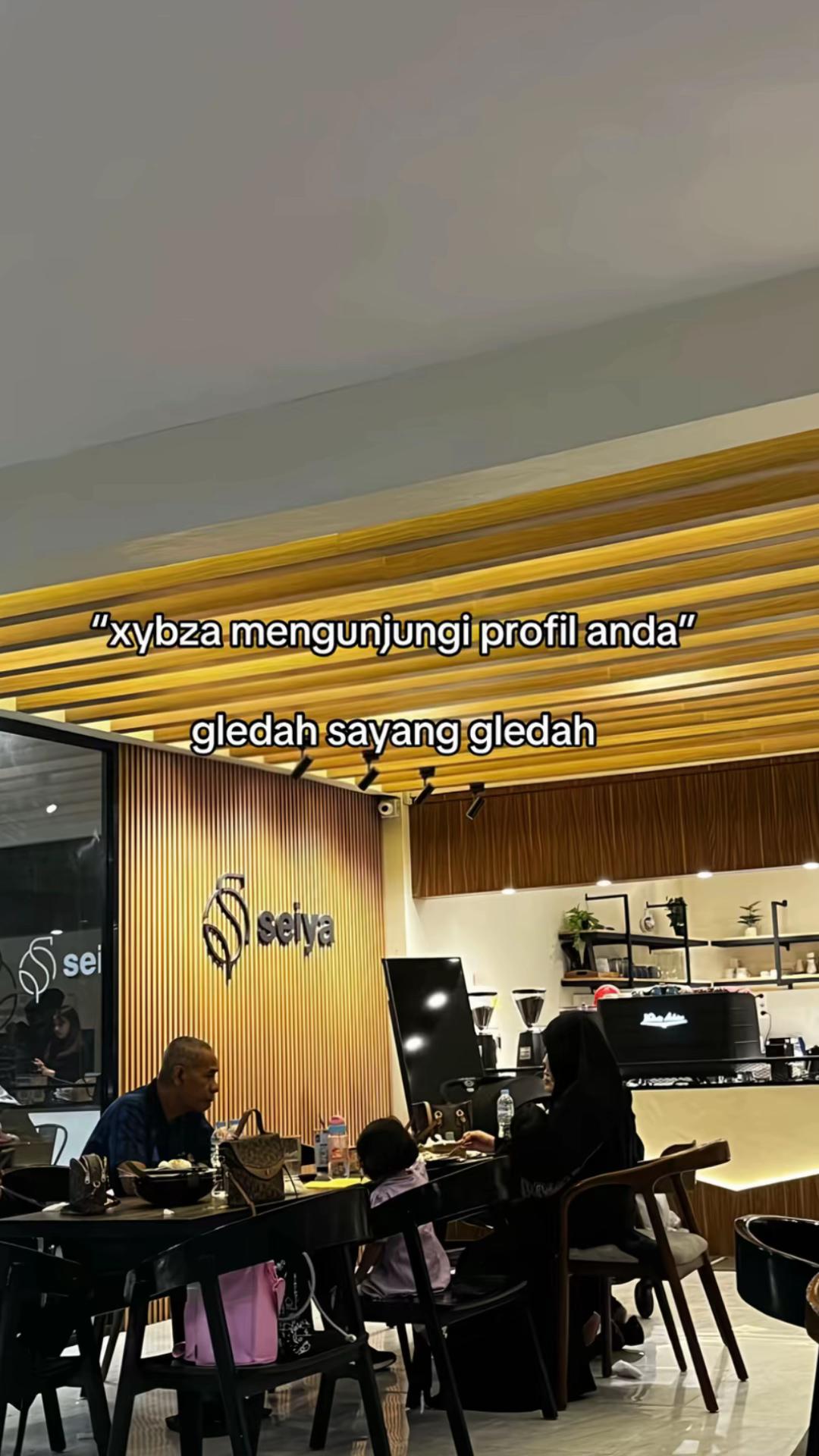@rawrr