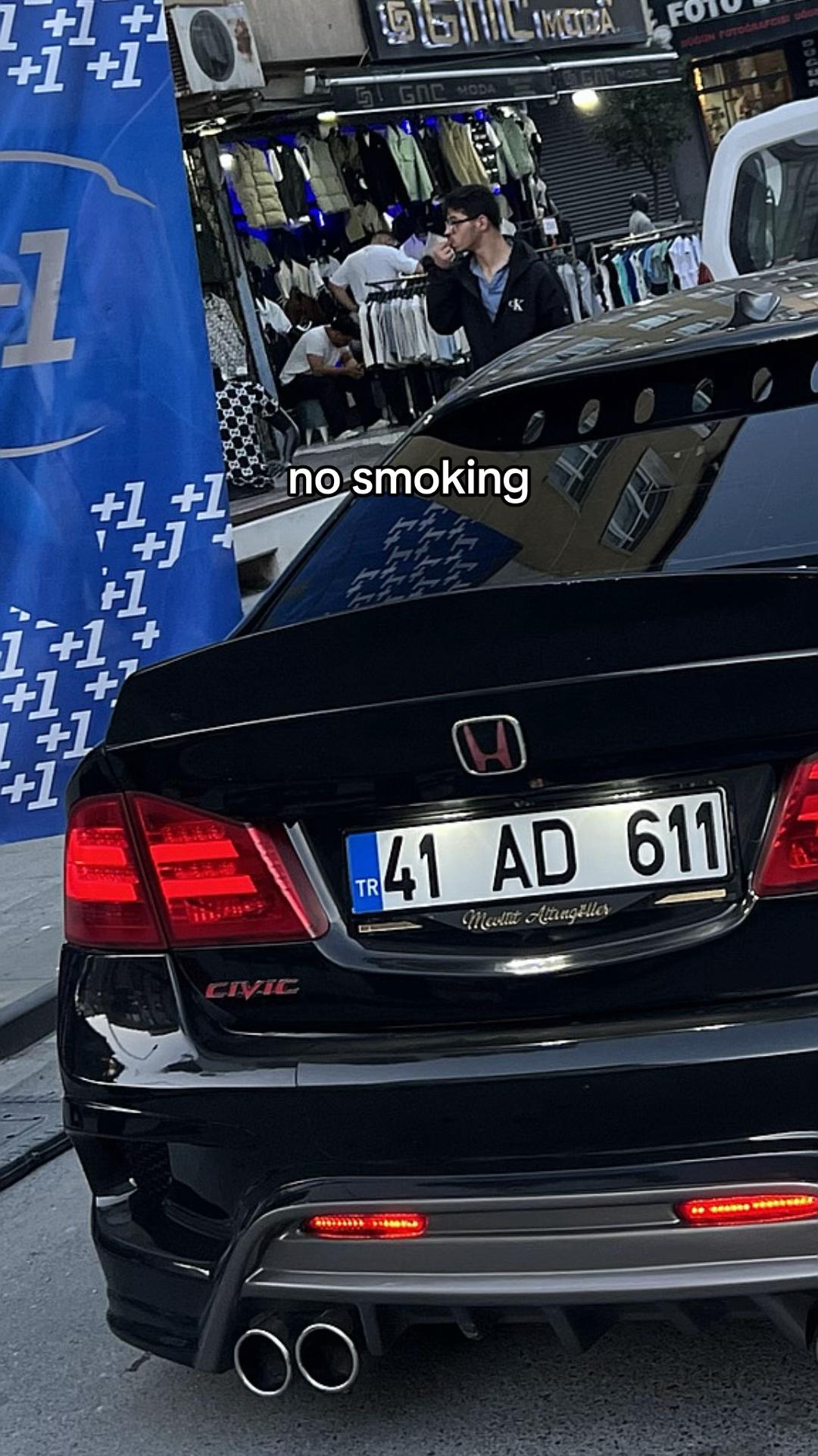 @😉