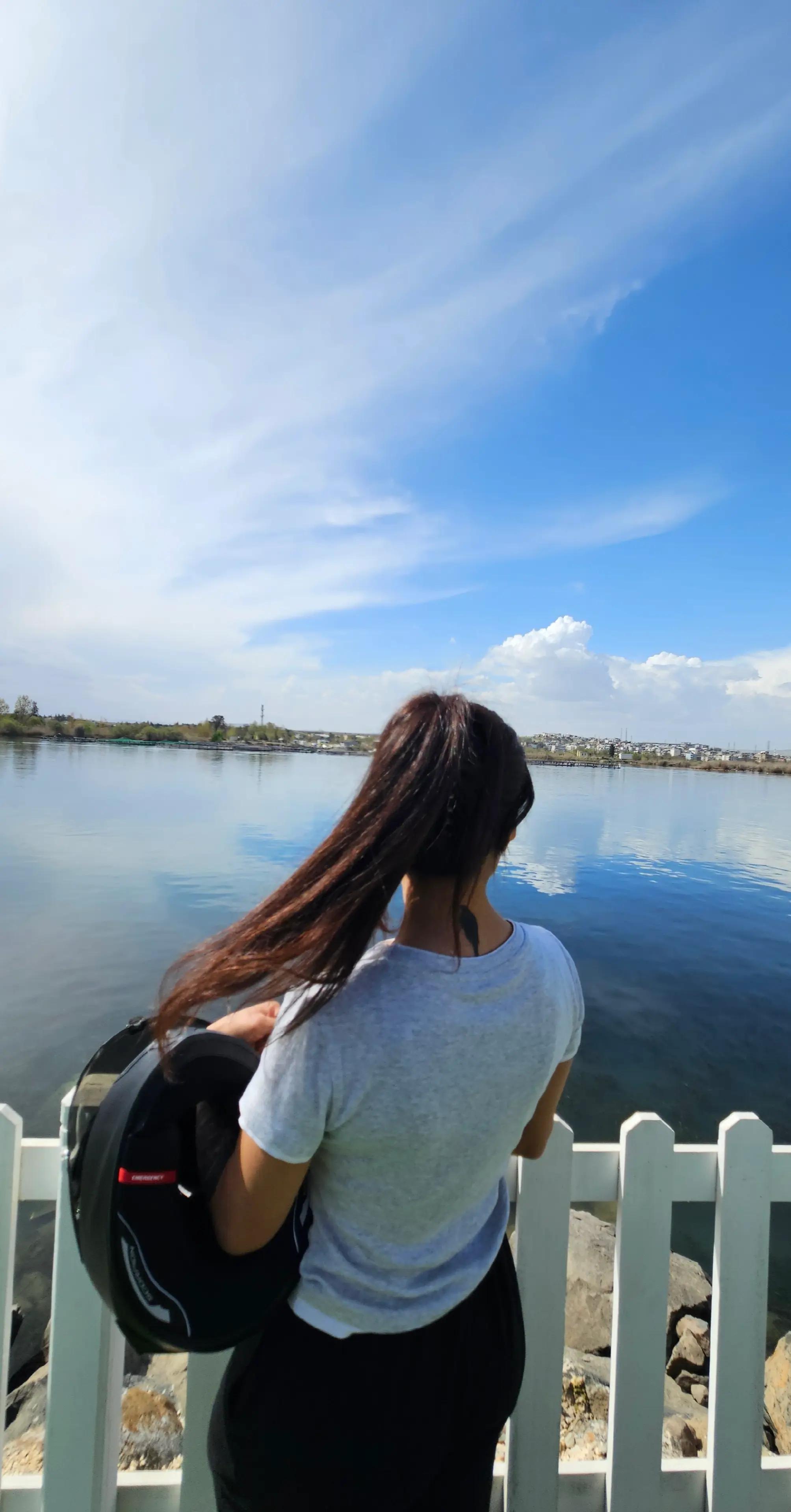 @eyoli
