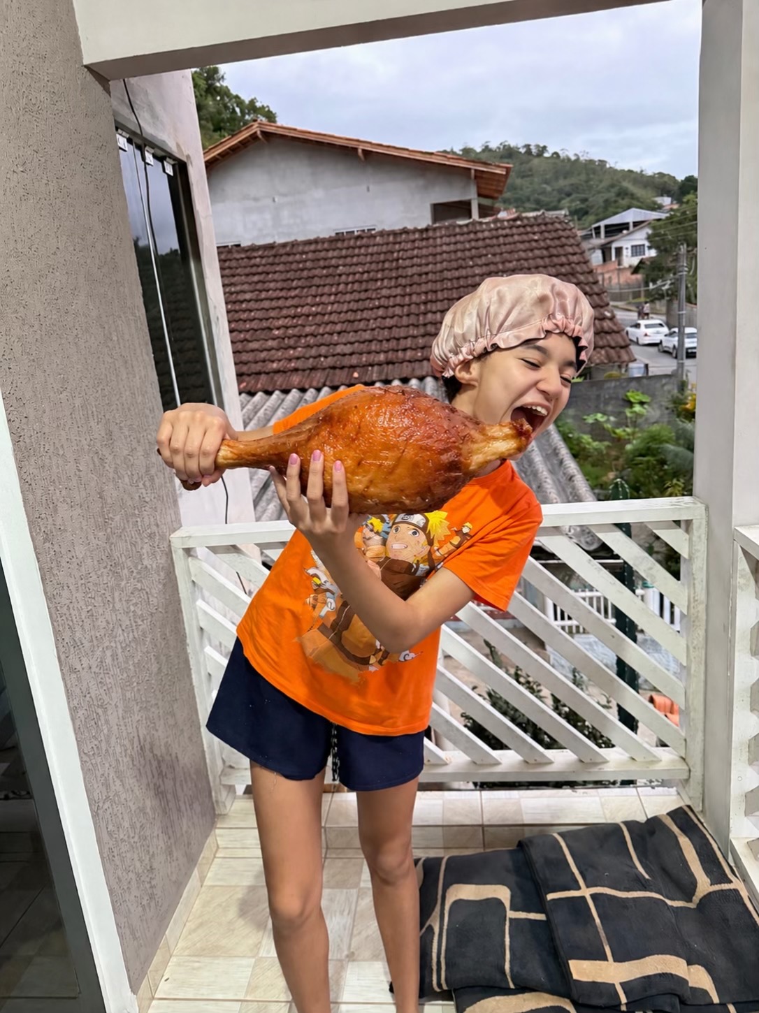 @Qu&eacute;sia e fam&iacute;lia J L