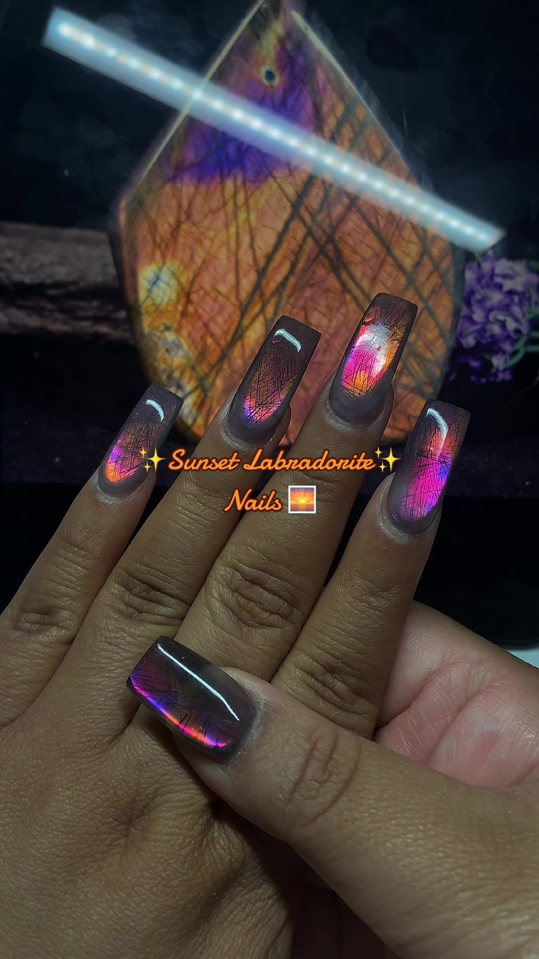 @Dat Biss Nails
