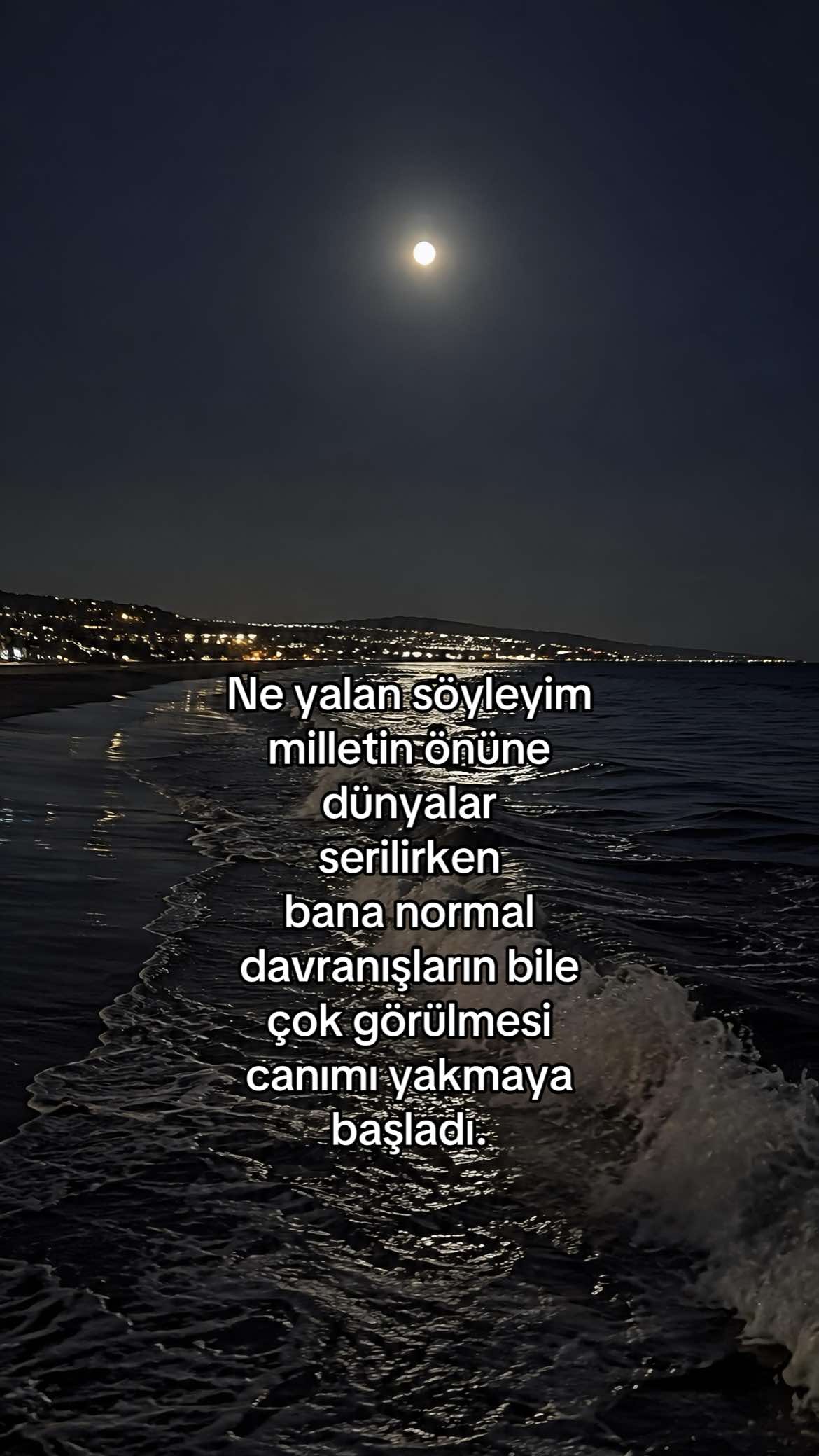 @manolialyrics