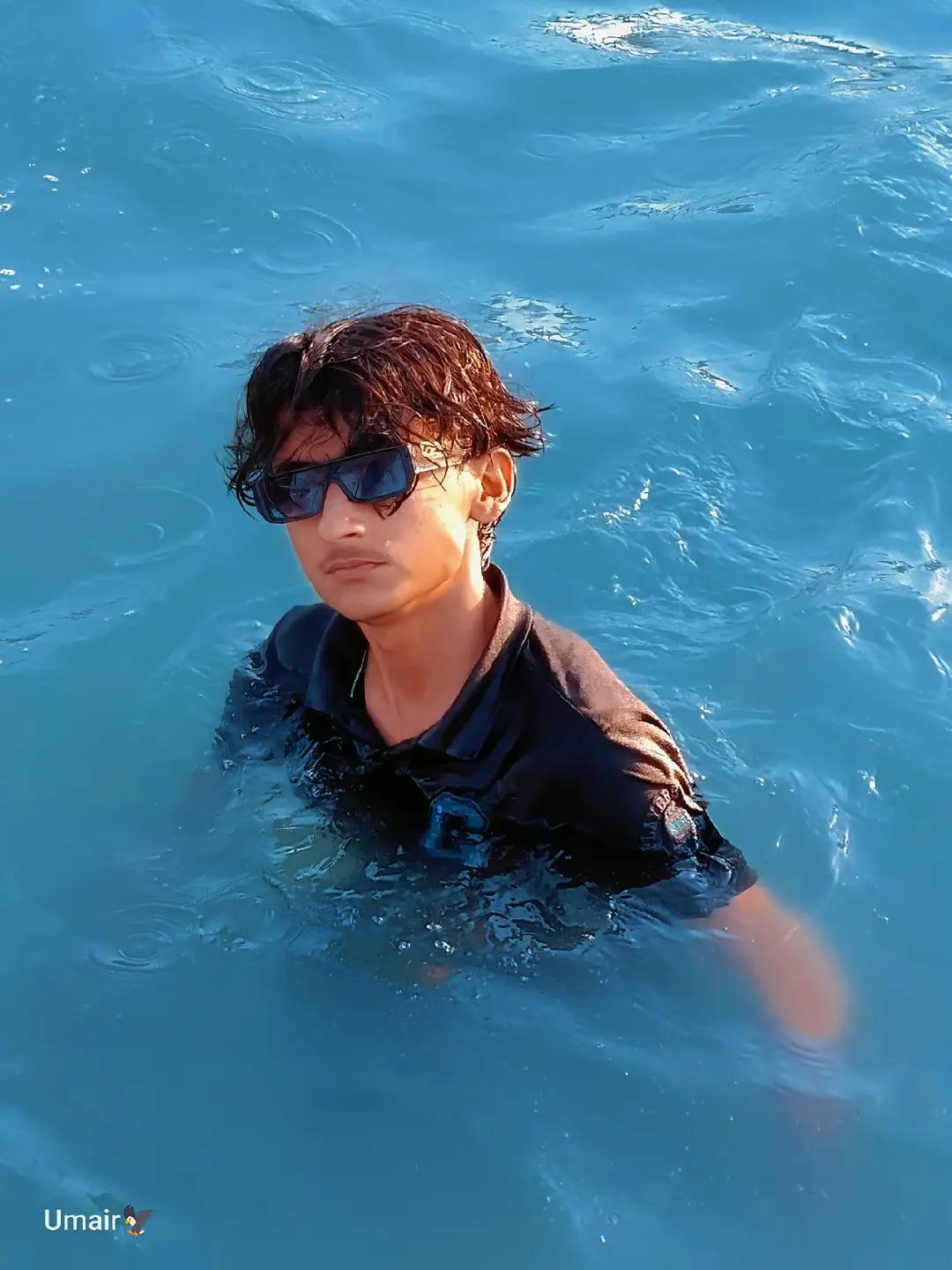 @UمAIR 🪶 BحATTi