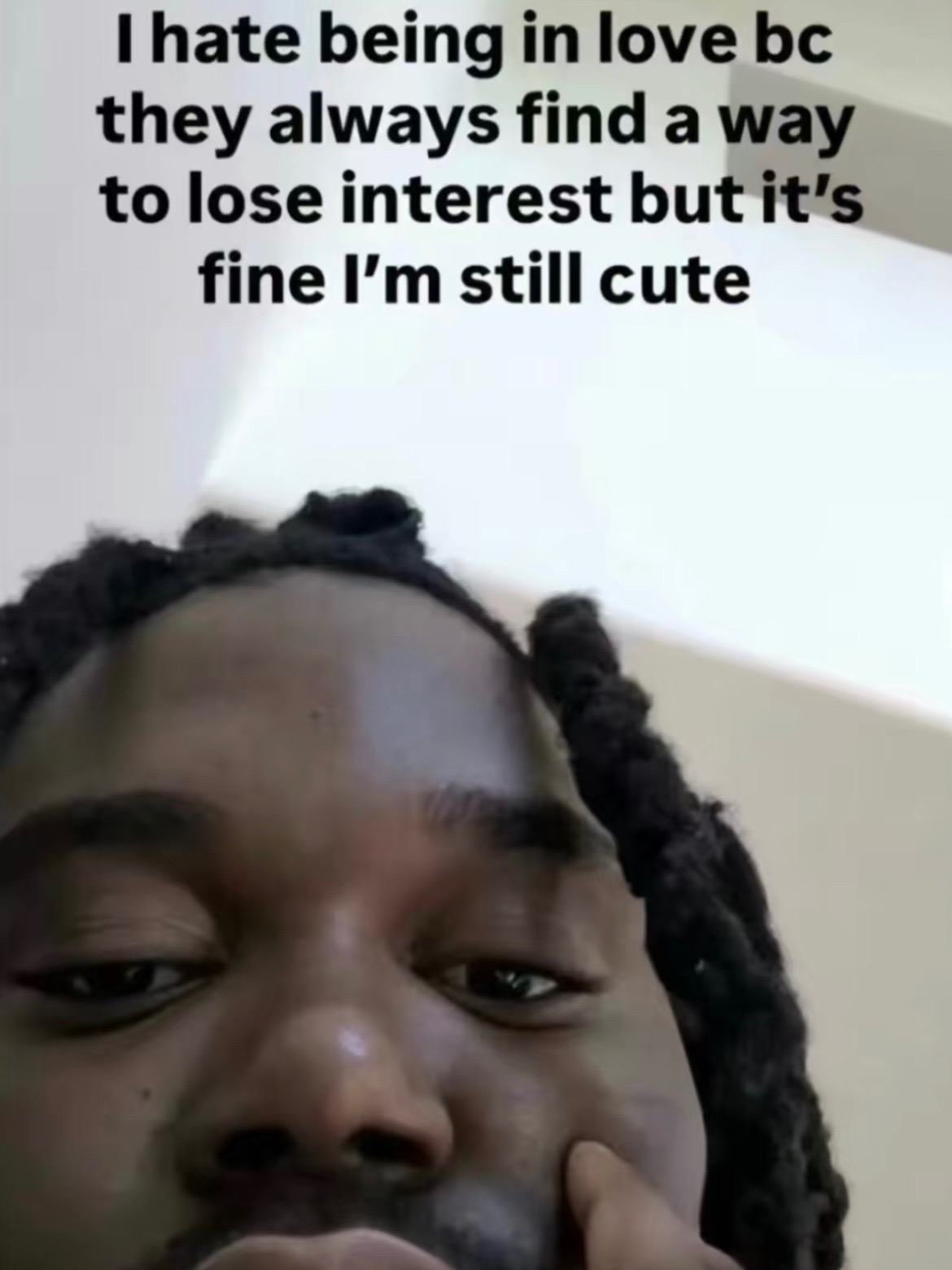 @⃟