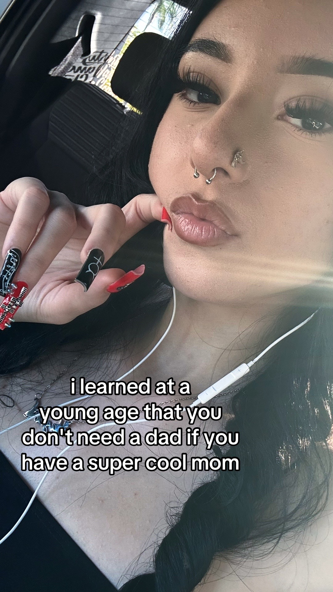 @🧛🏻&zwj;♀️