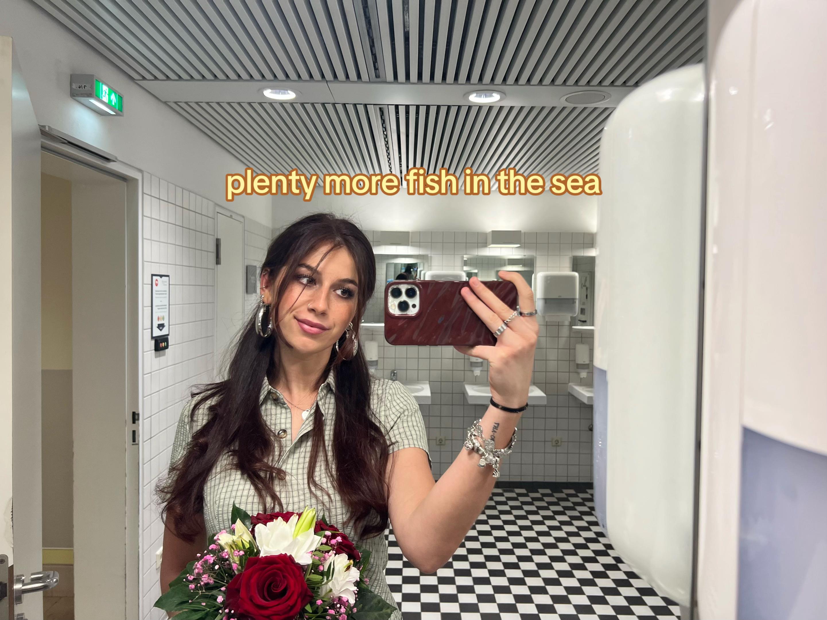 @VANESSA | crewmember