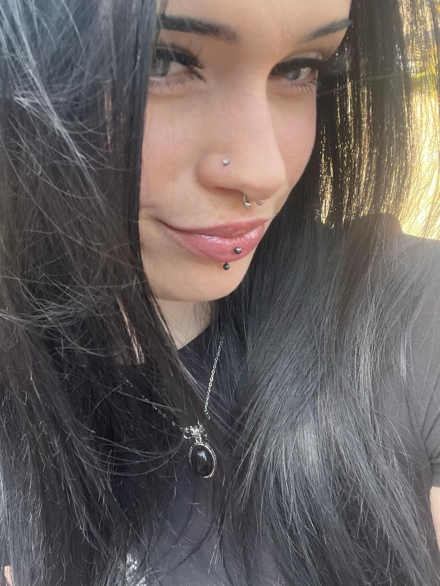 @badluckangel