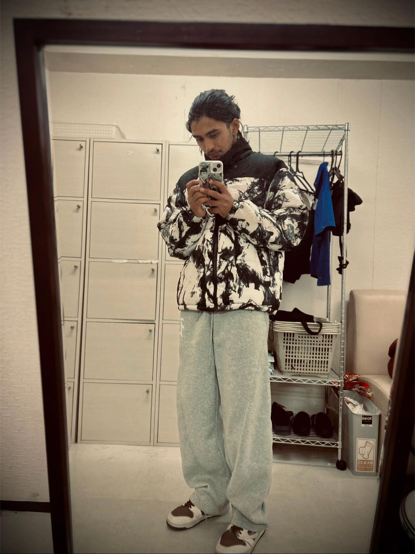 @Nine__lives 🐅