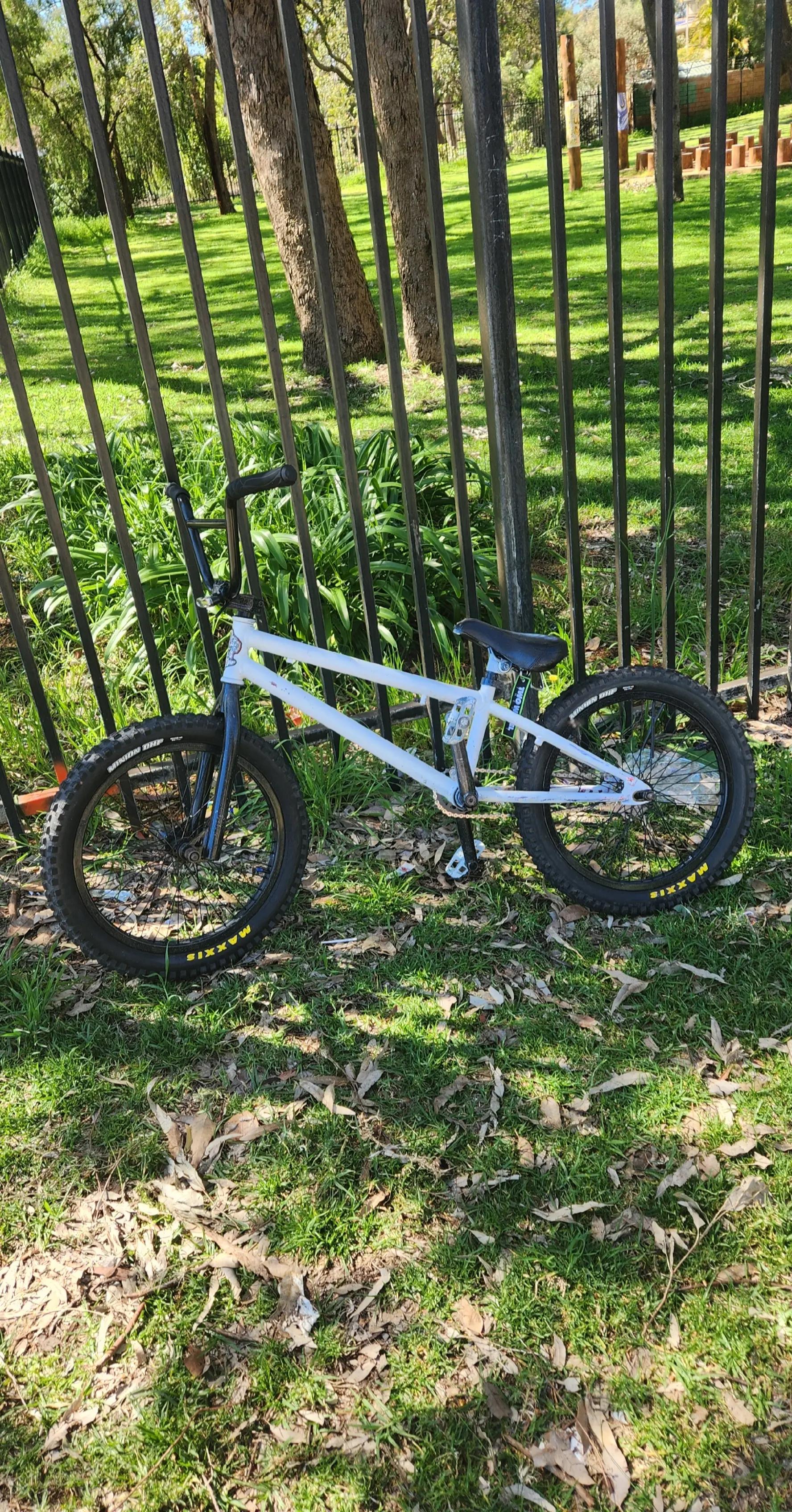 @monster-bmx