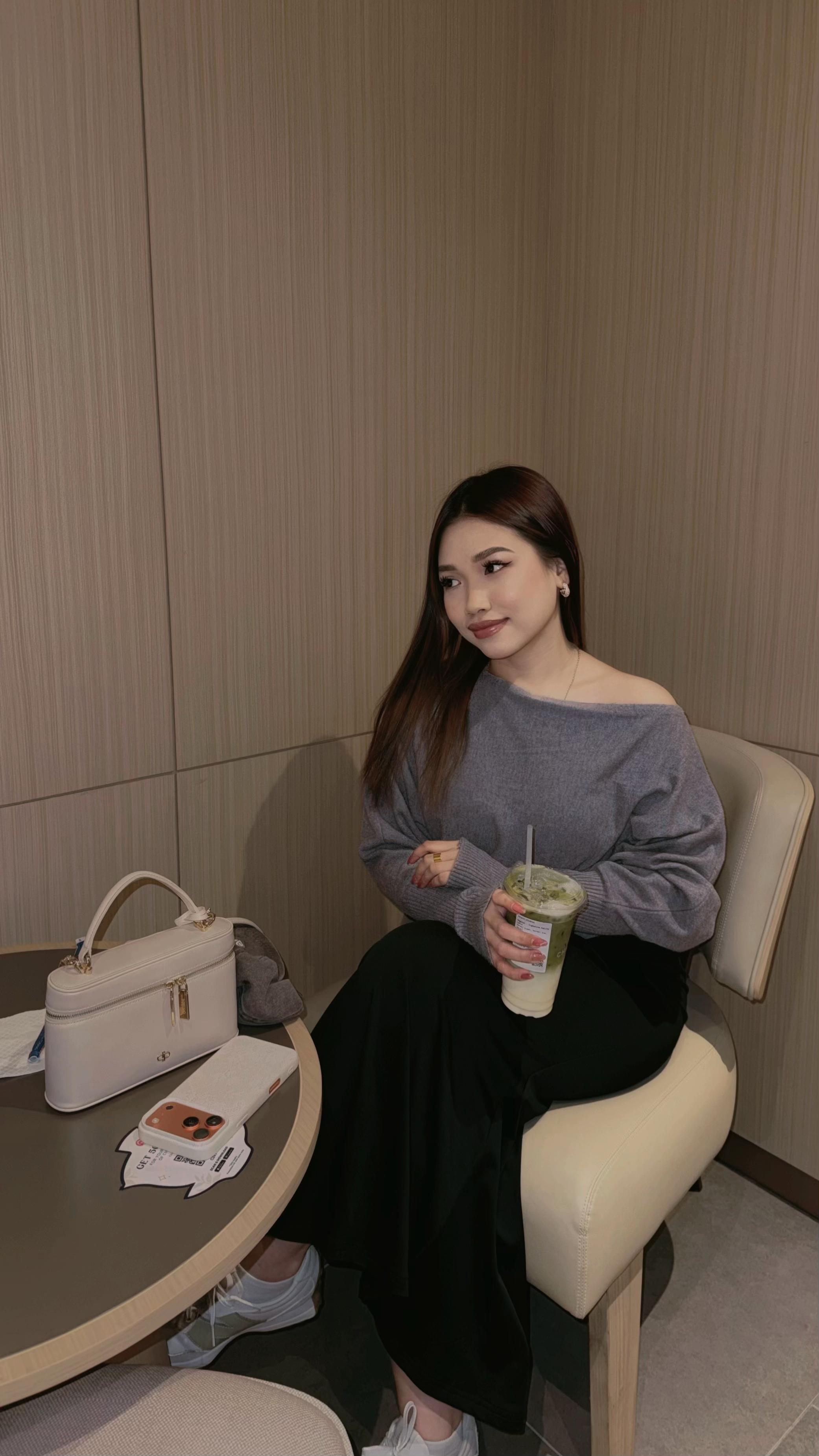 @zwafarhana