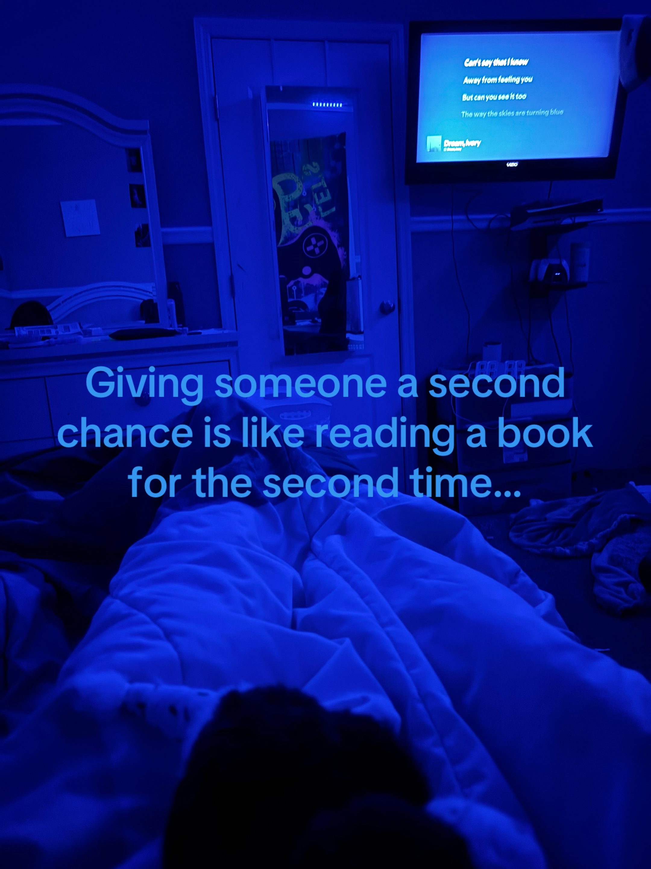 @⃟