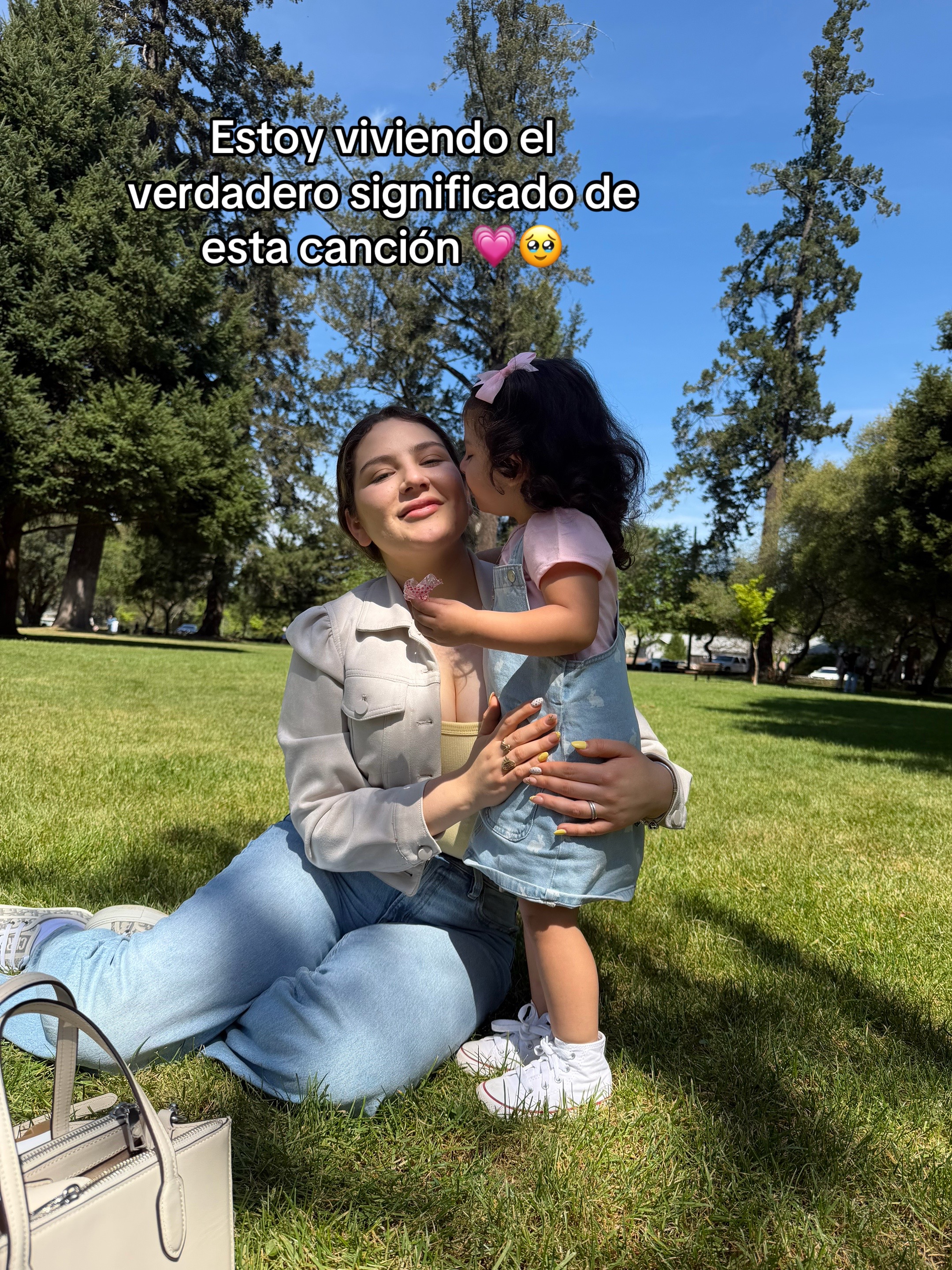 @REVUELTA🤍