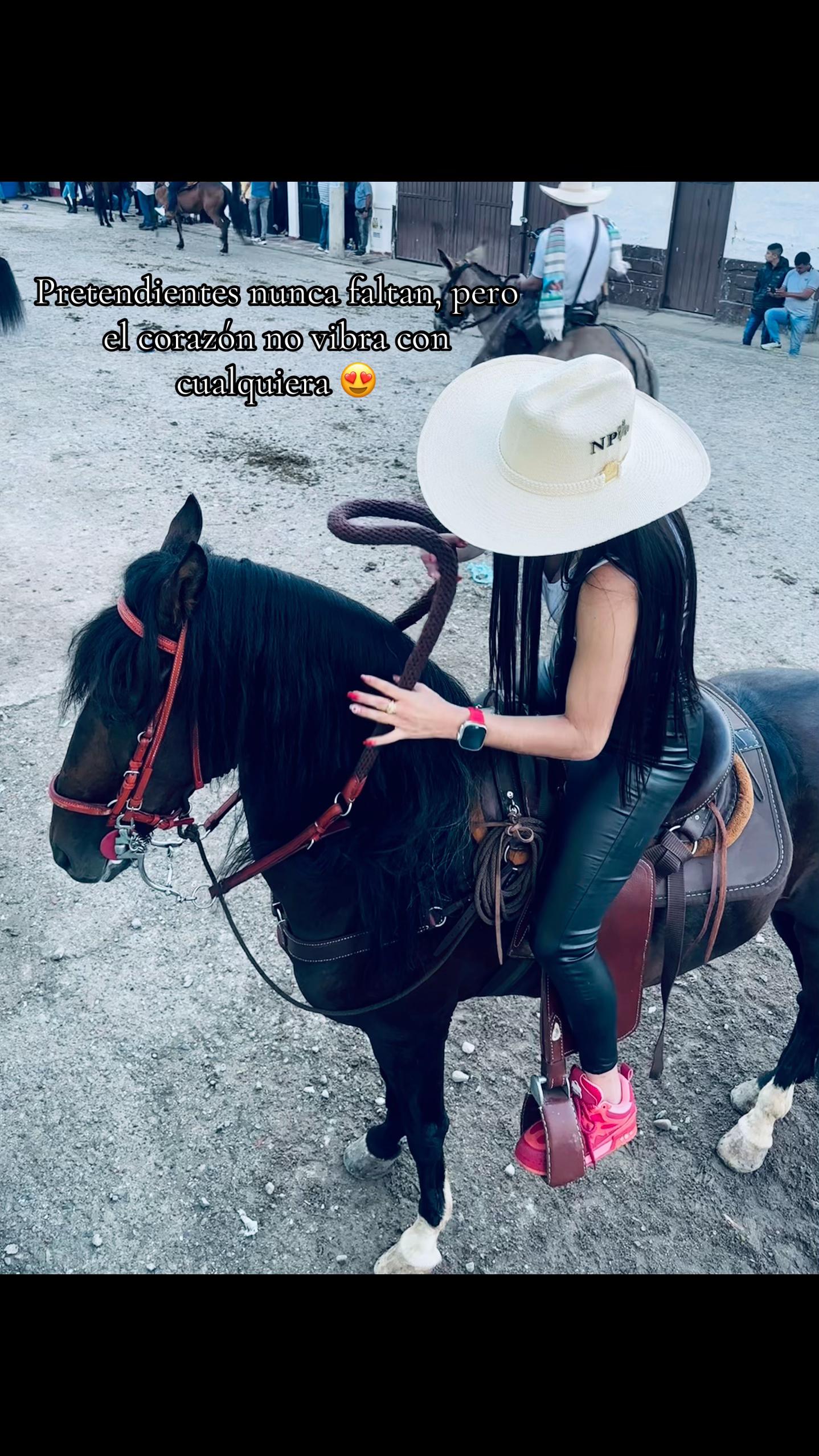 @𝓝𝓪𝓽𝓪𝓵𝓲𝓪 𐚁♡