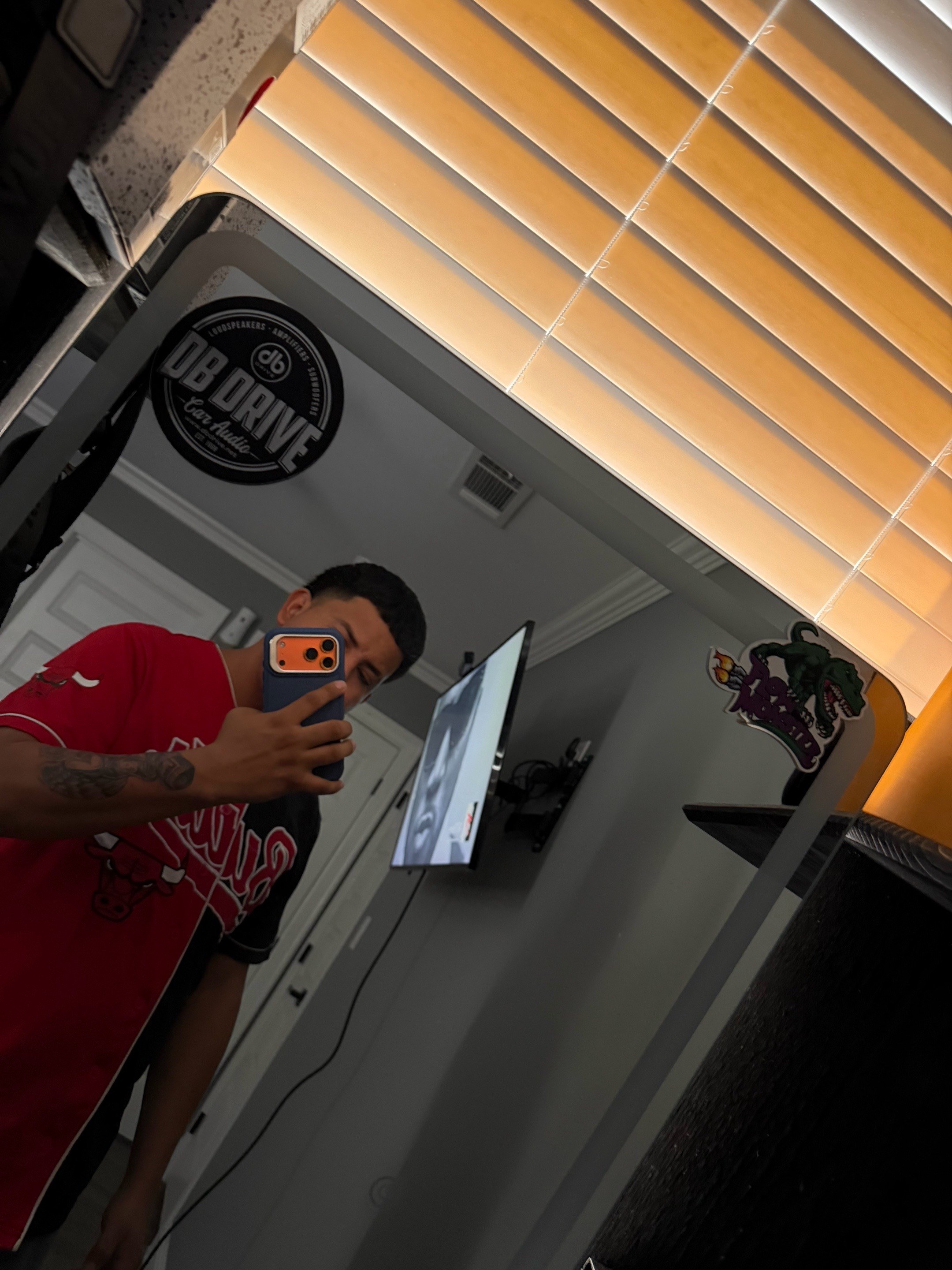 @1statik_09