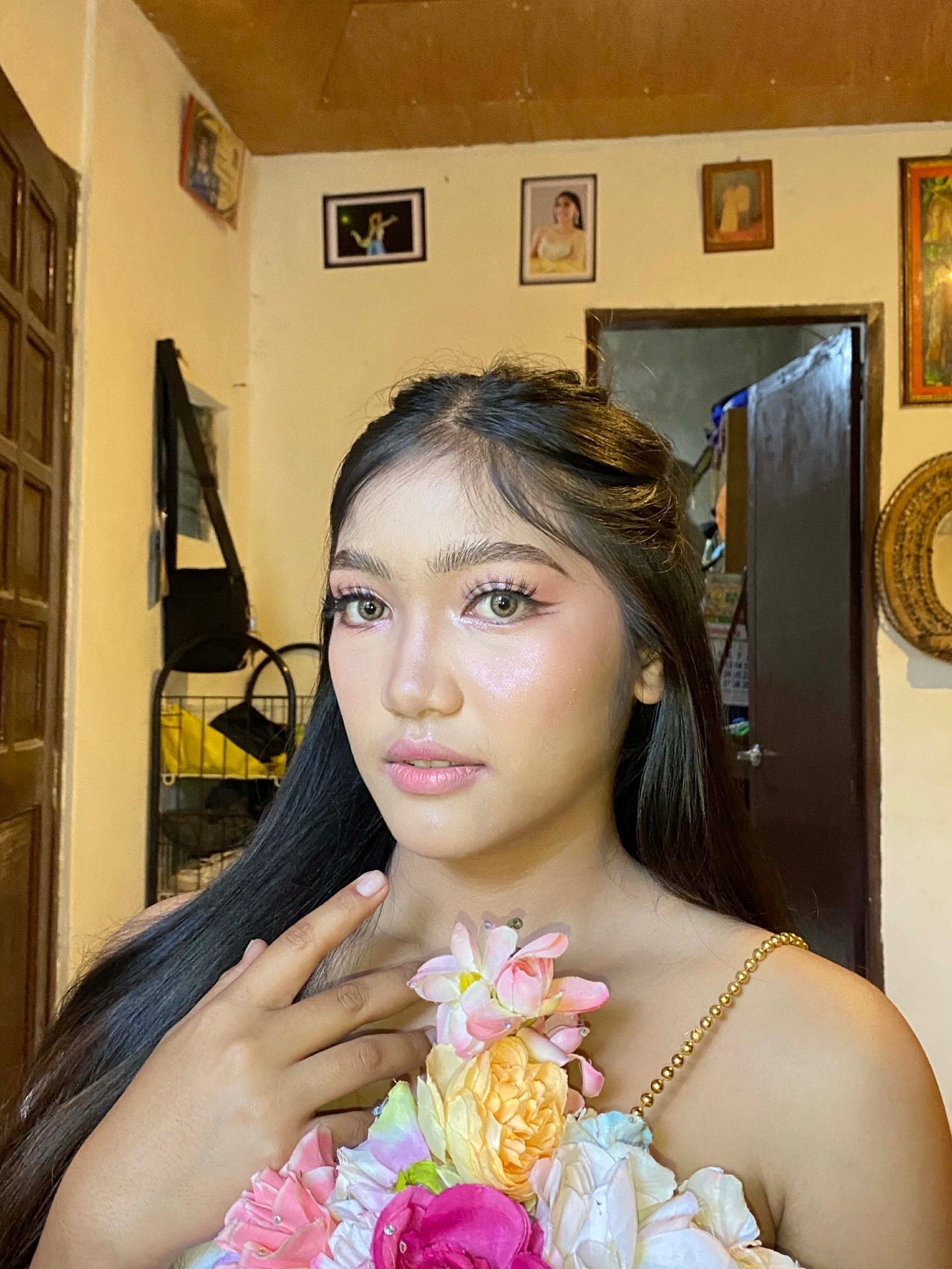 @👸🏻