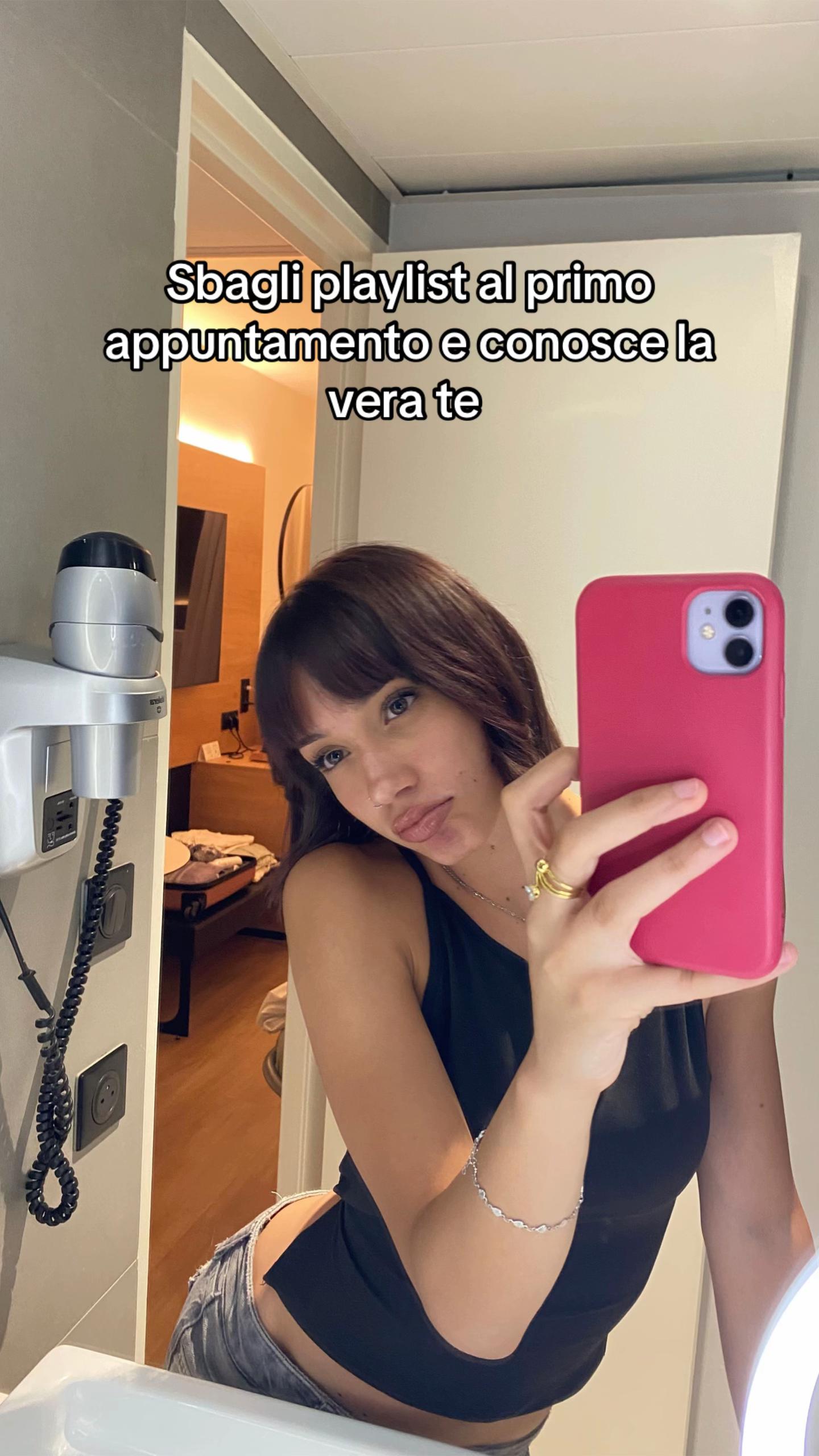 @robispammm