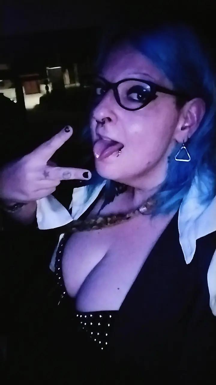 @👽VODKAnROLL👽