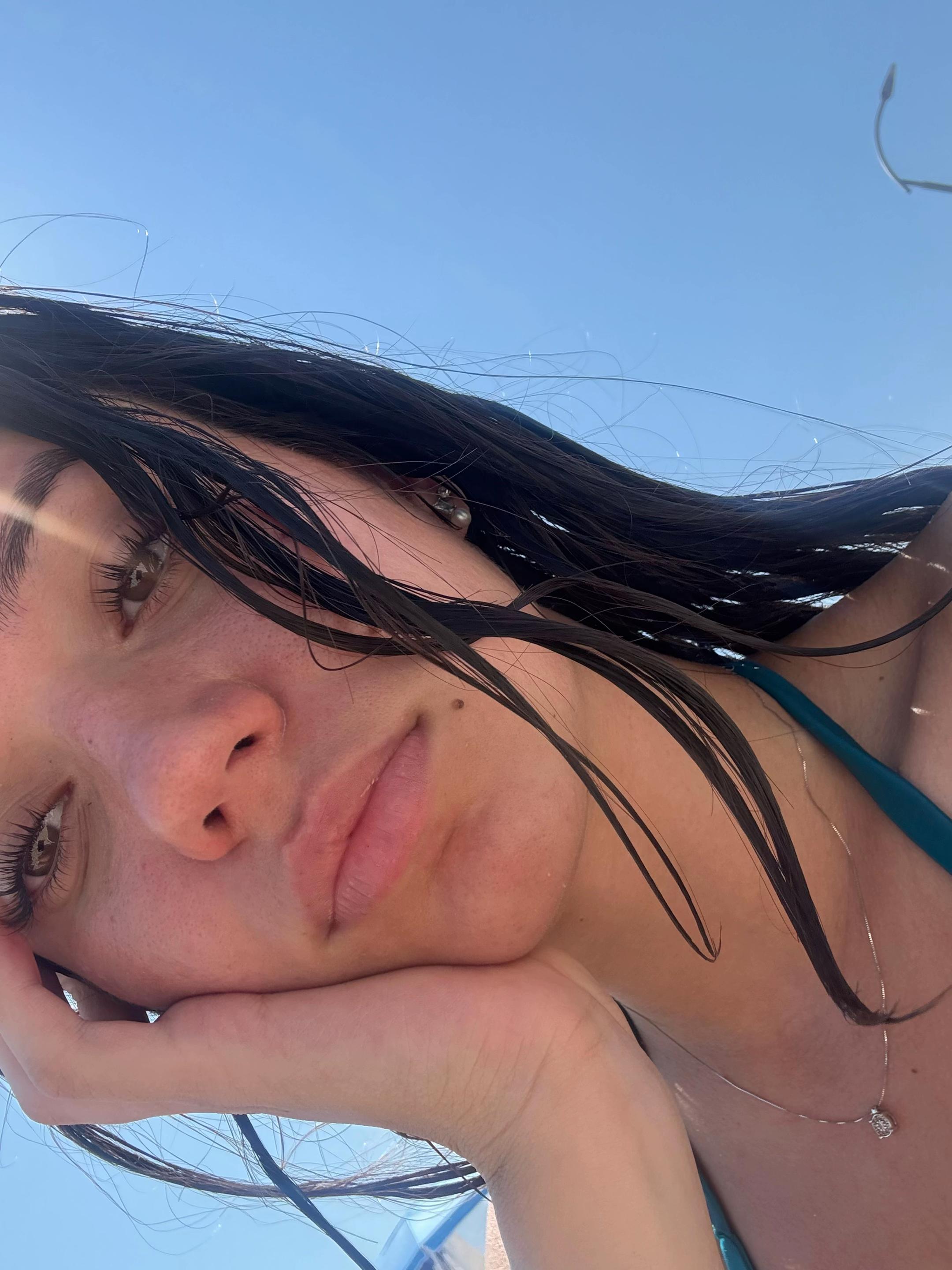 @adriana
