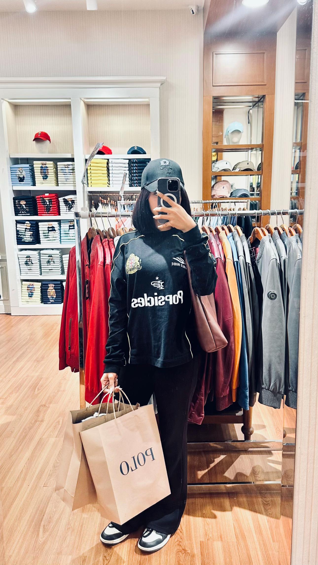 @𝐚𝐧𝐢𝐬