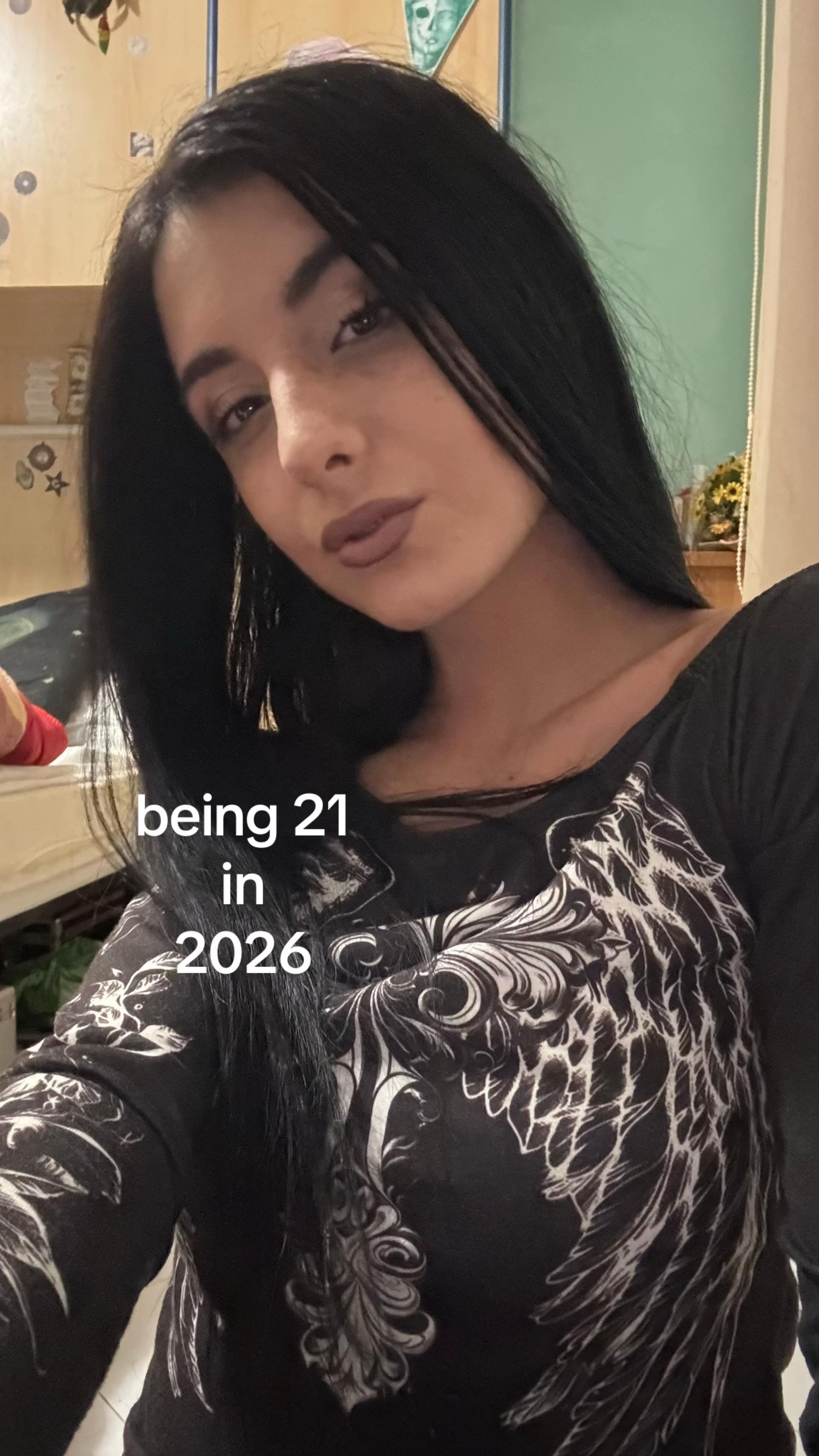 @Corinne🔱