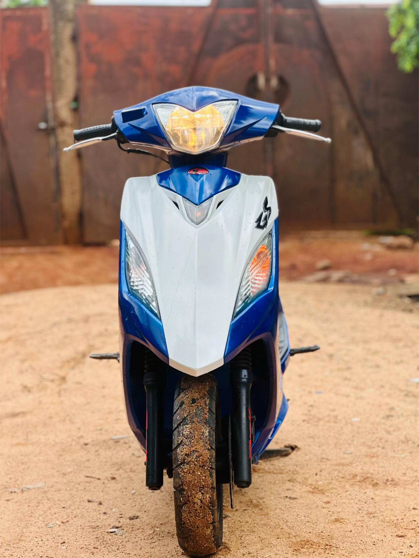 @Darian 🏍️