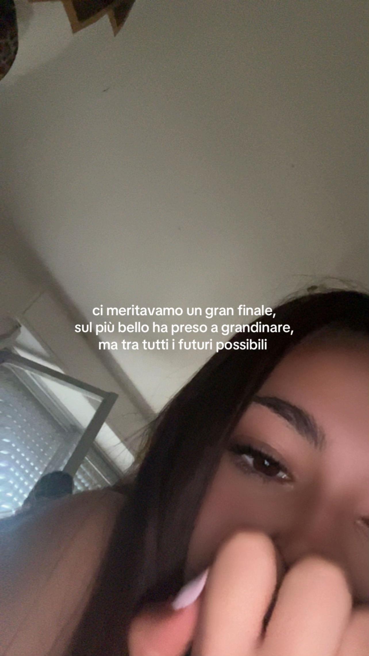 @👧🏻