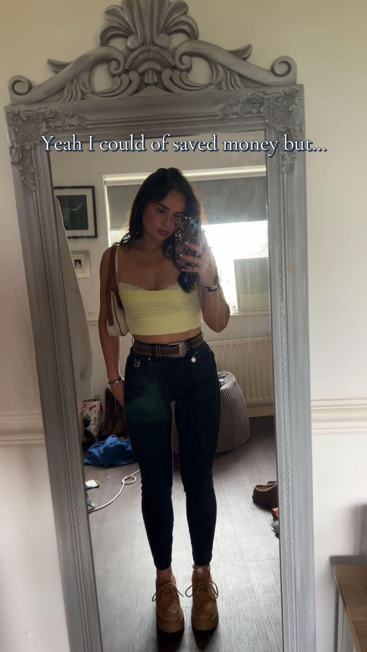 @Mollmcm