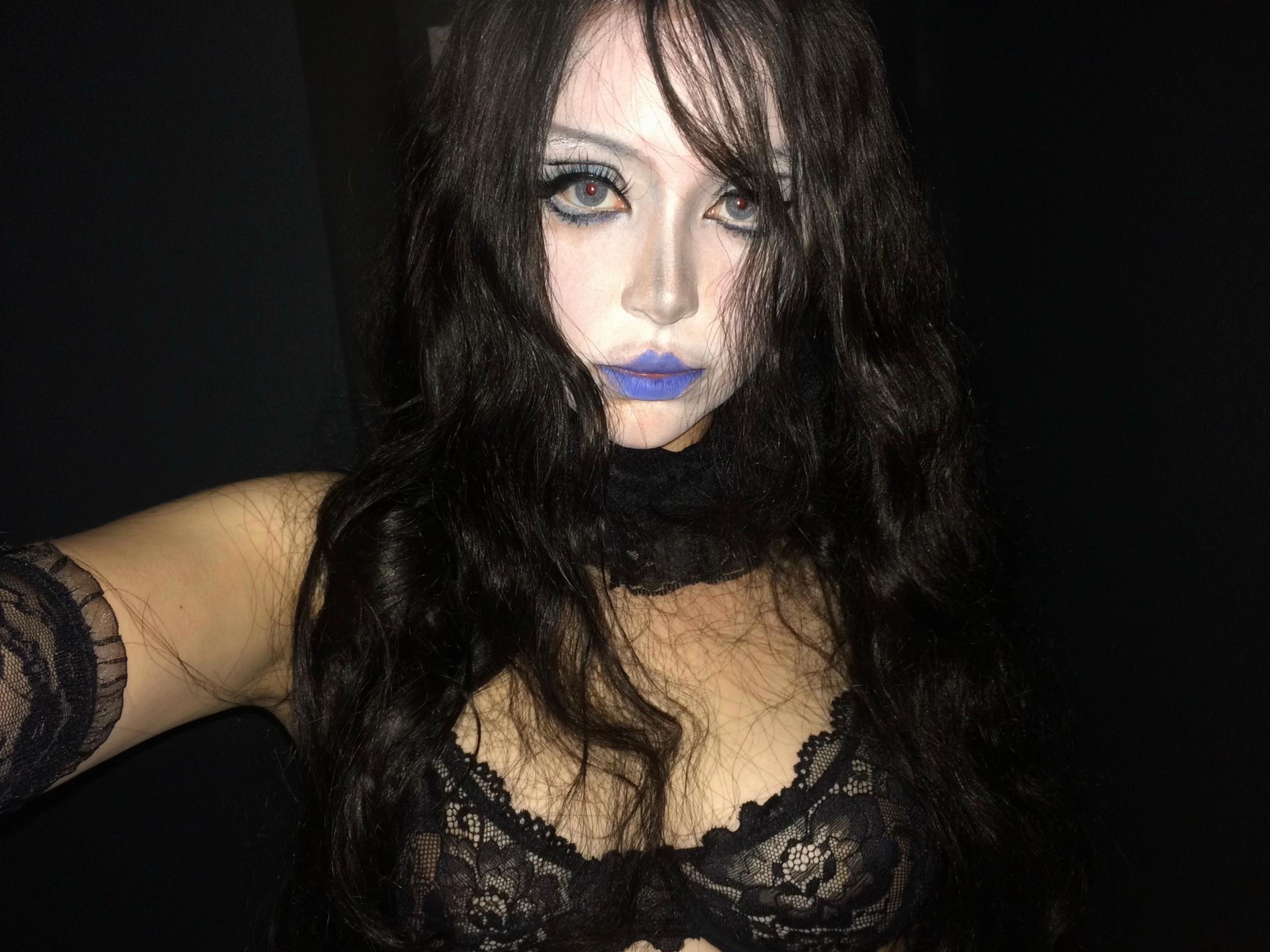 @Anoi