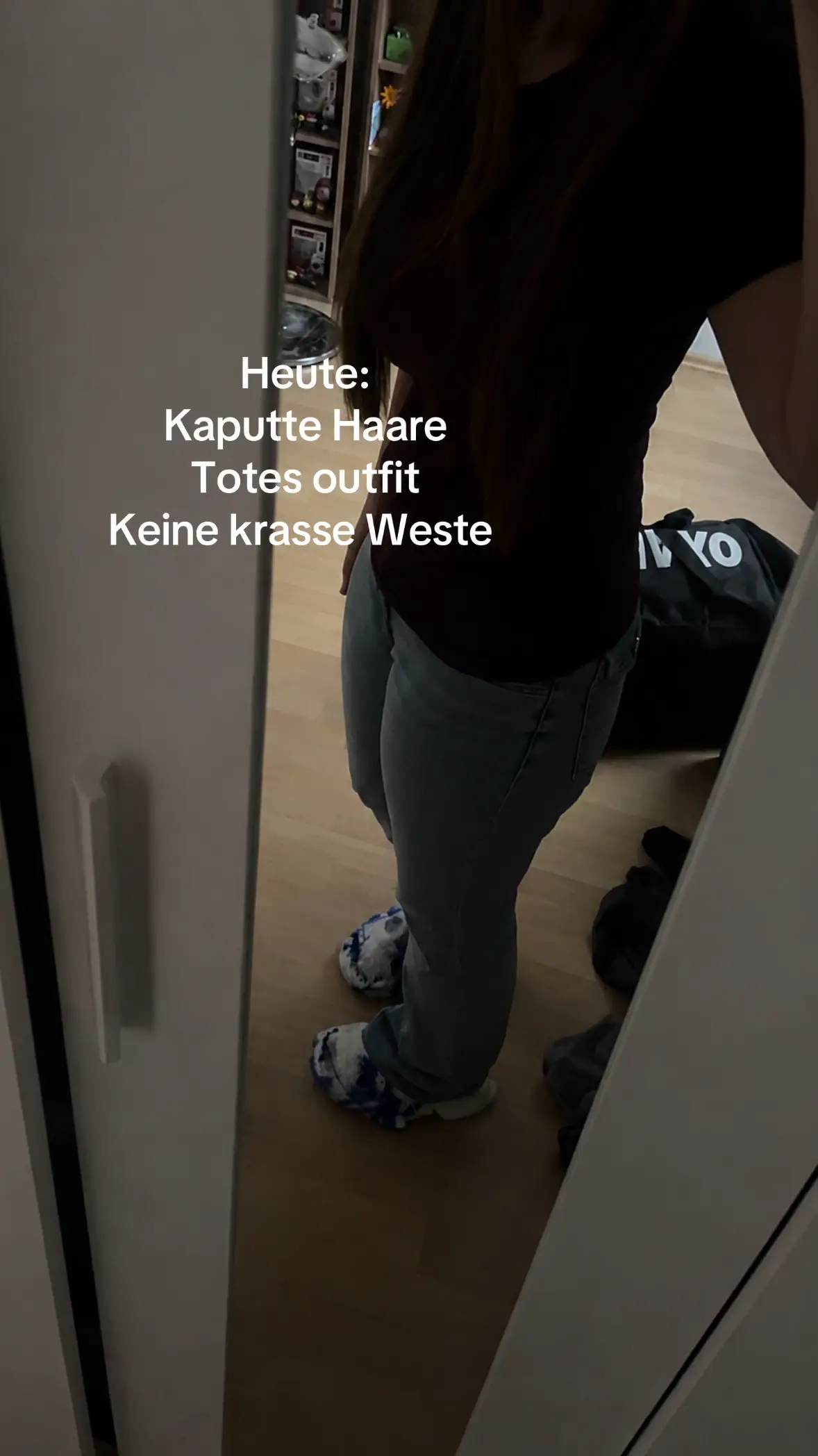 @👤
