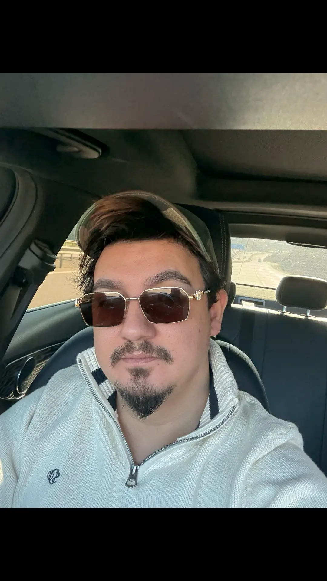 @Nasiii
