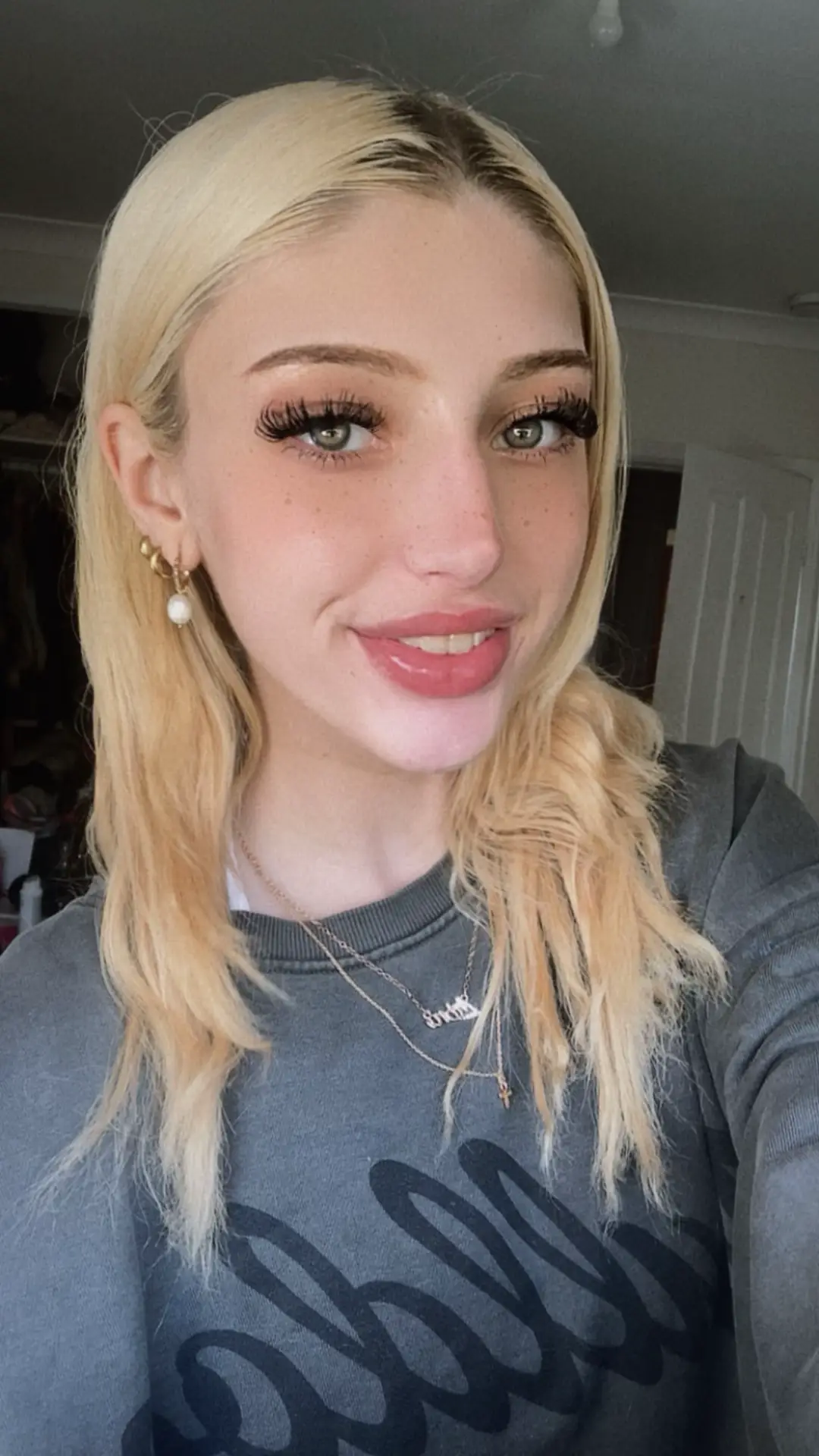 @Blondie ♡