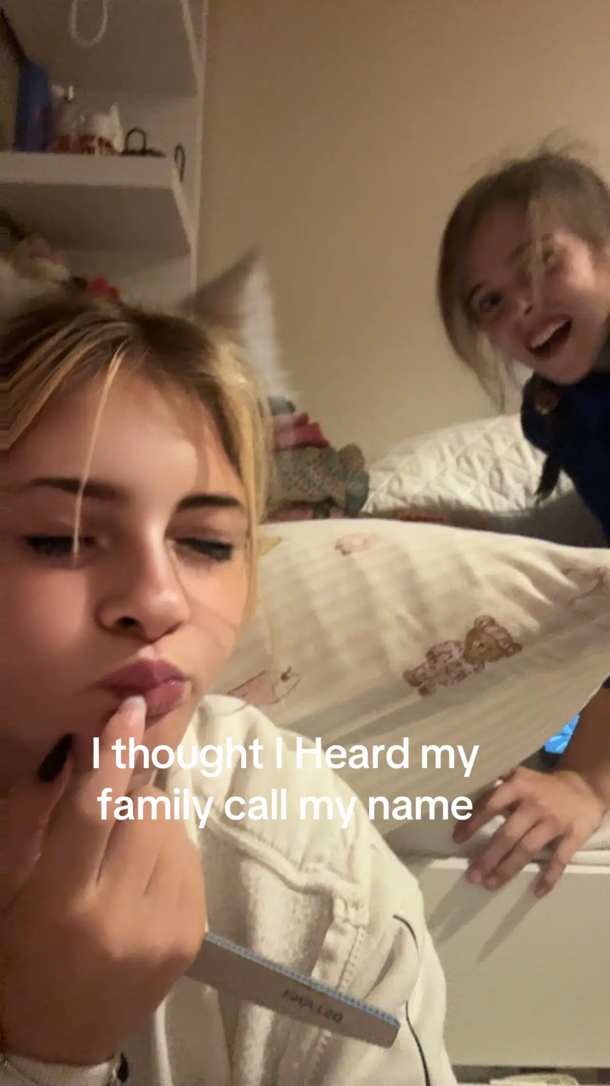 @Lexiee