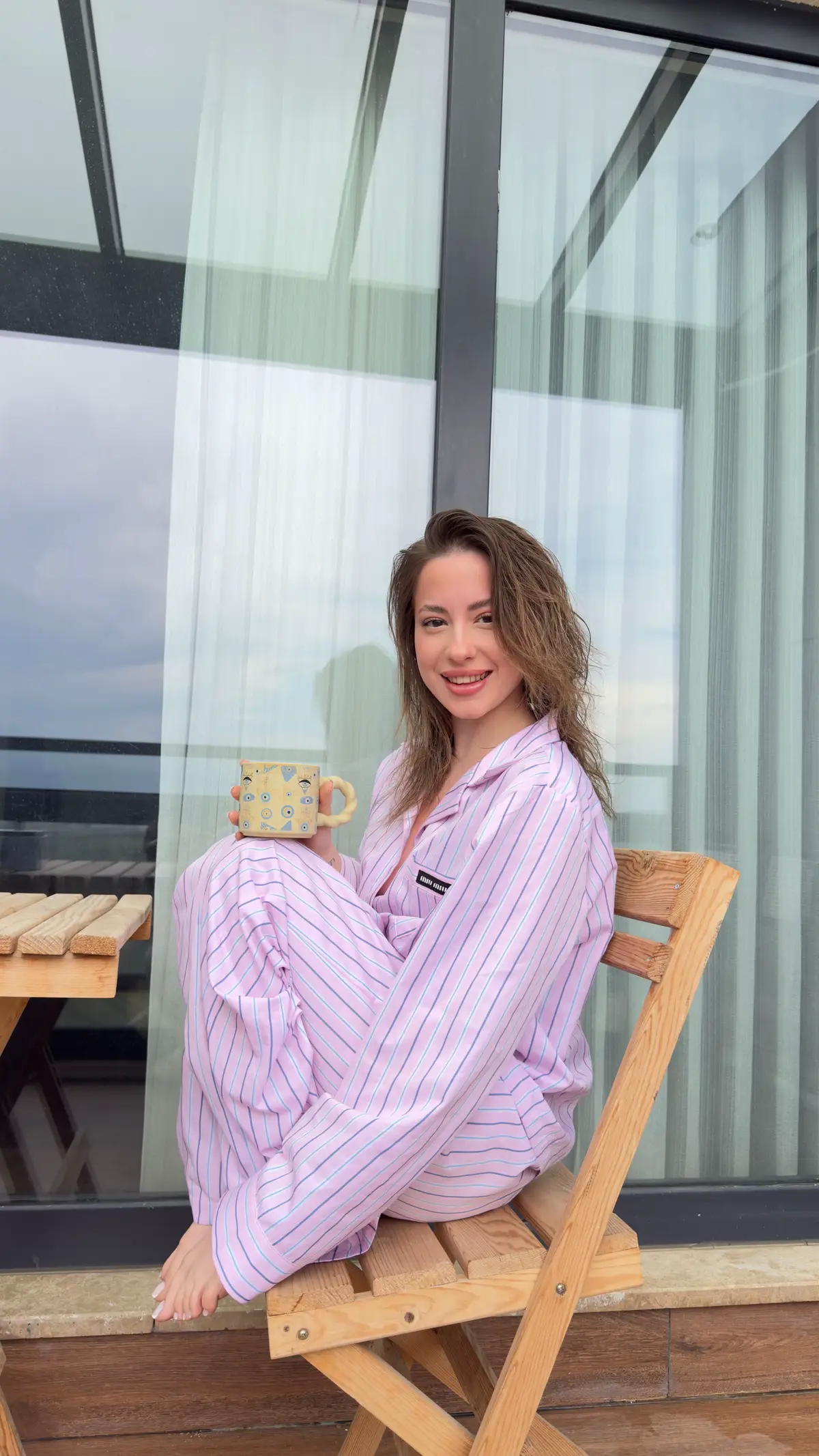 @Kucukgoldensude