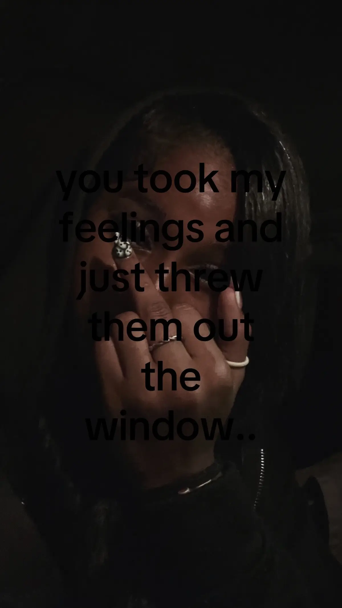 @⃟