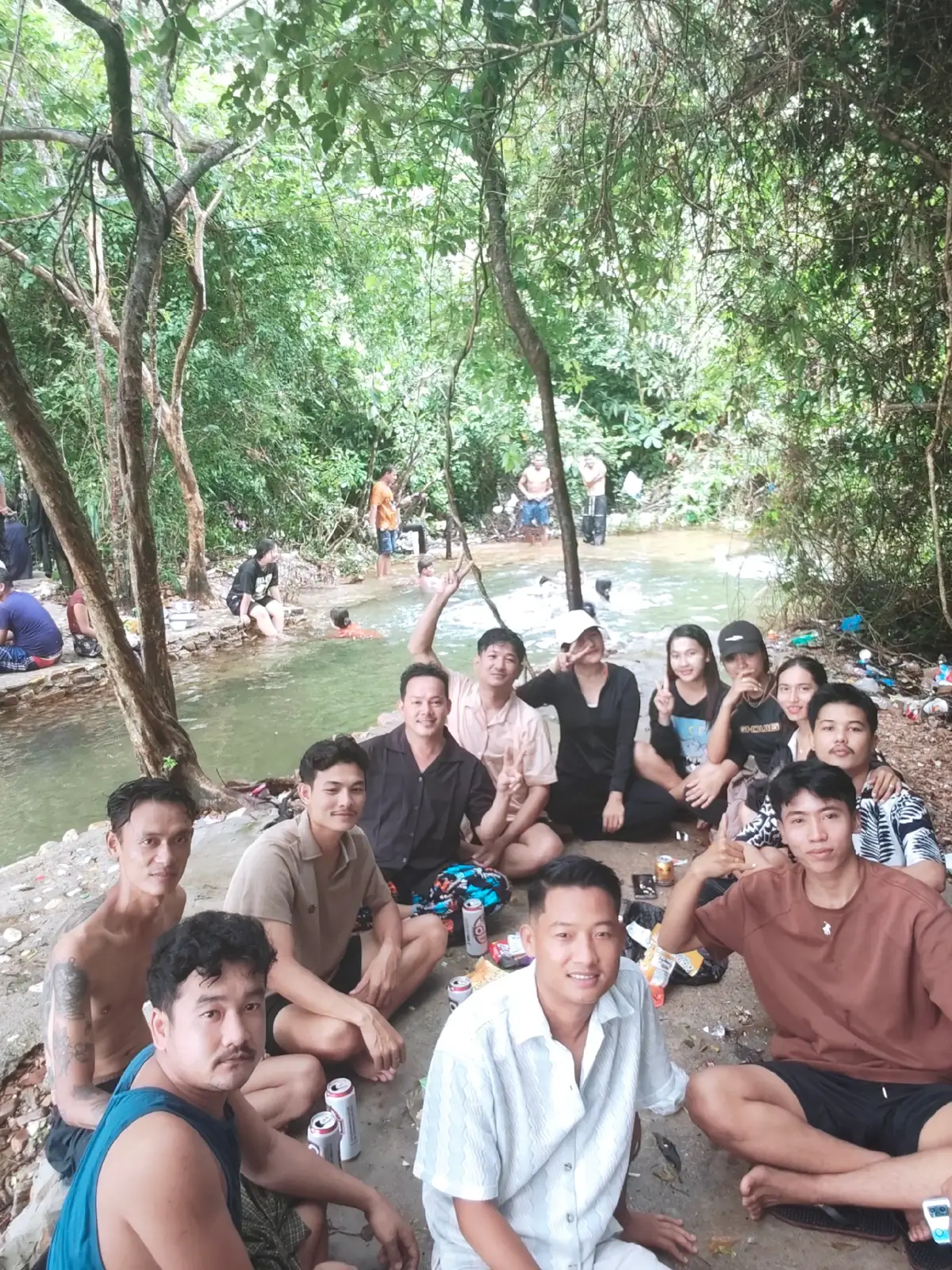@Aung Min Soe(April Maung)
